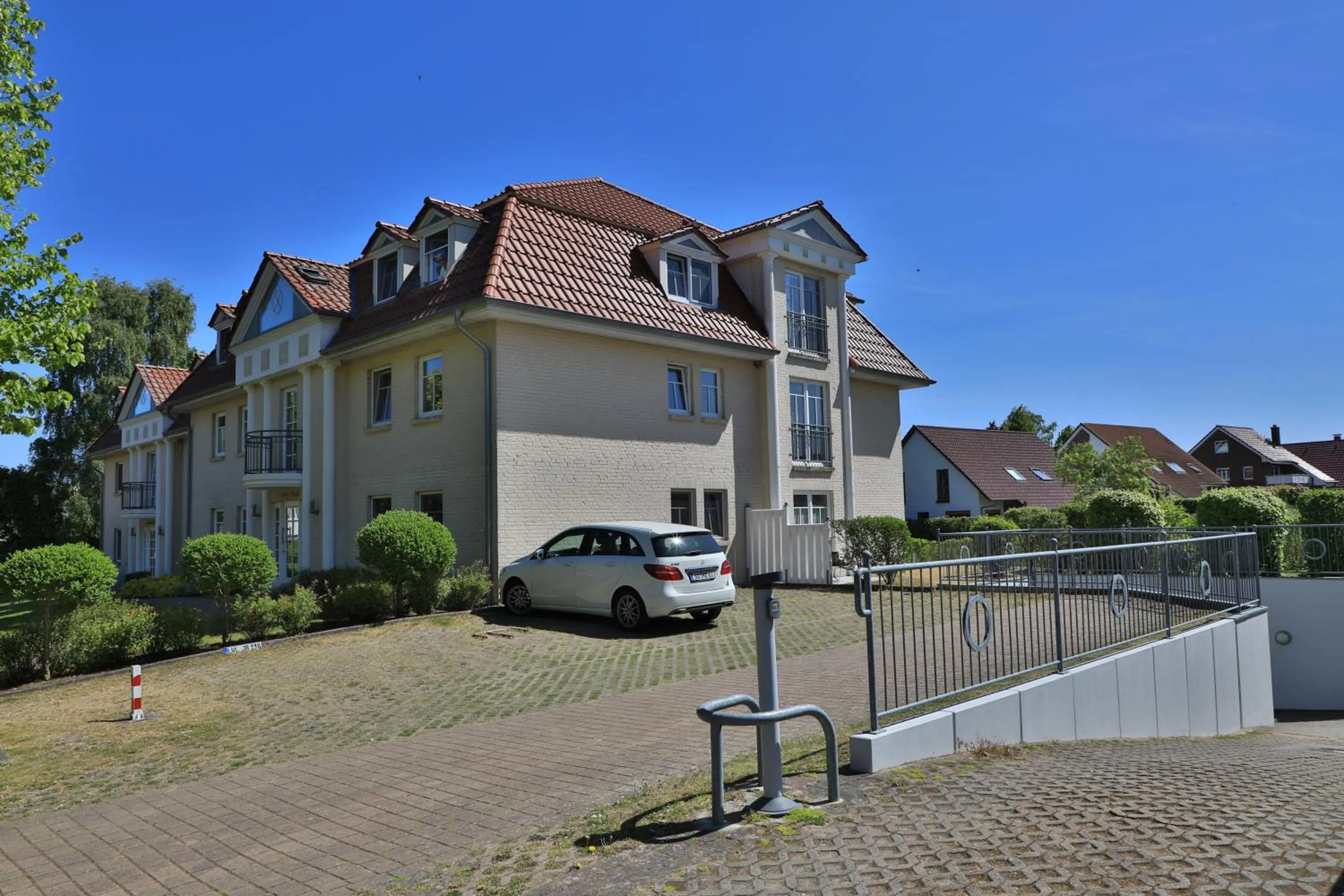 Property building in 2 Zimmer Appartement Poseidon