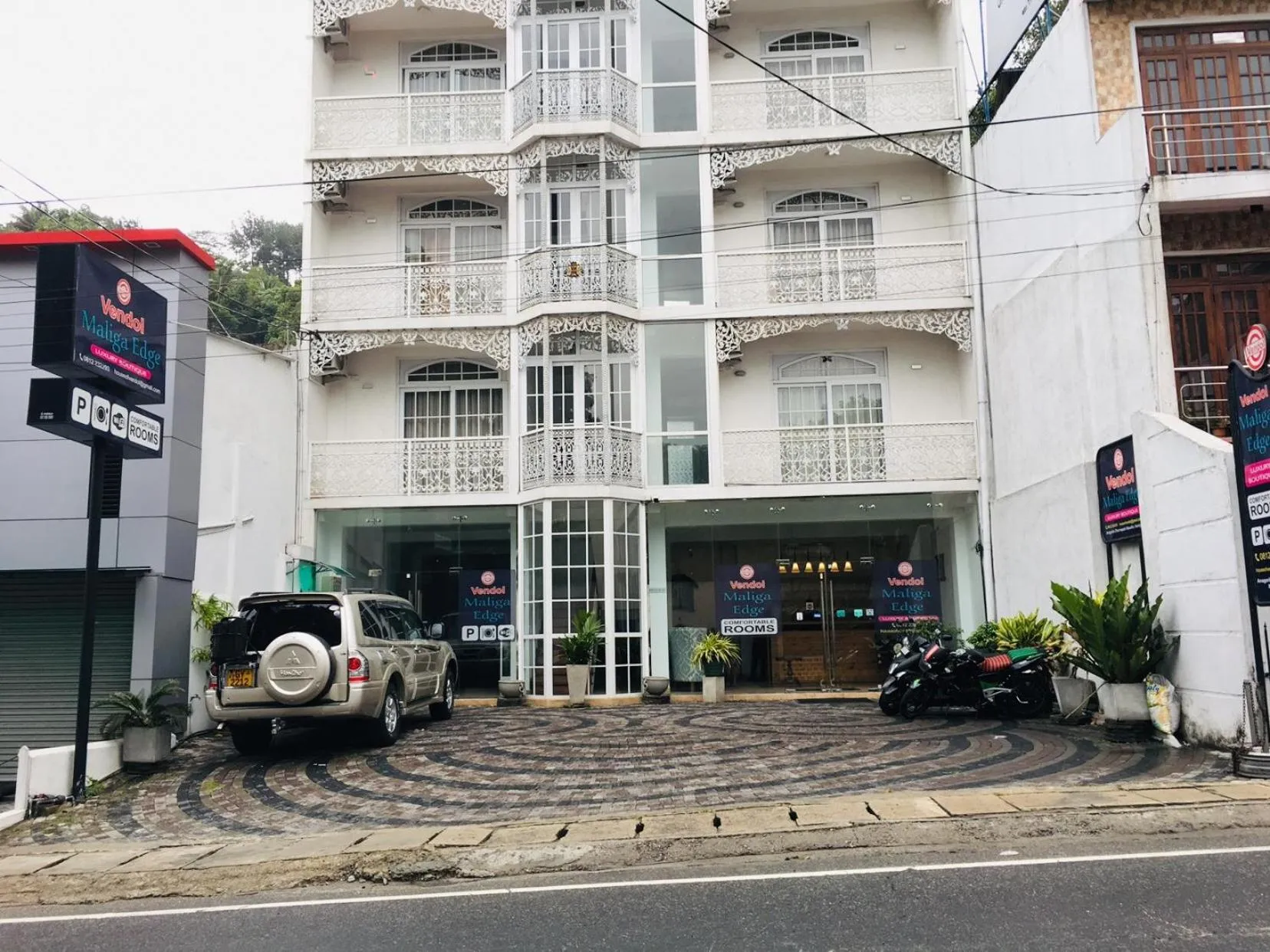 Property building in Vendol Maliga Edge