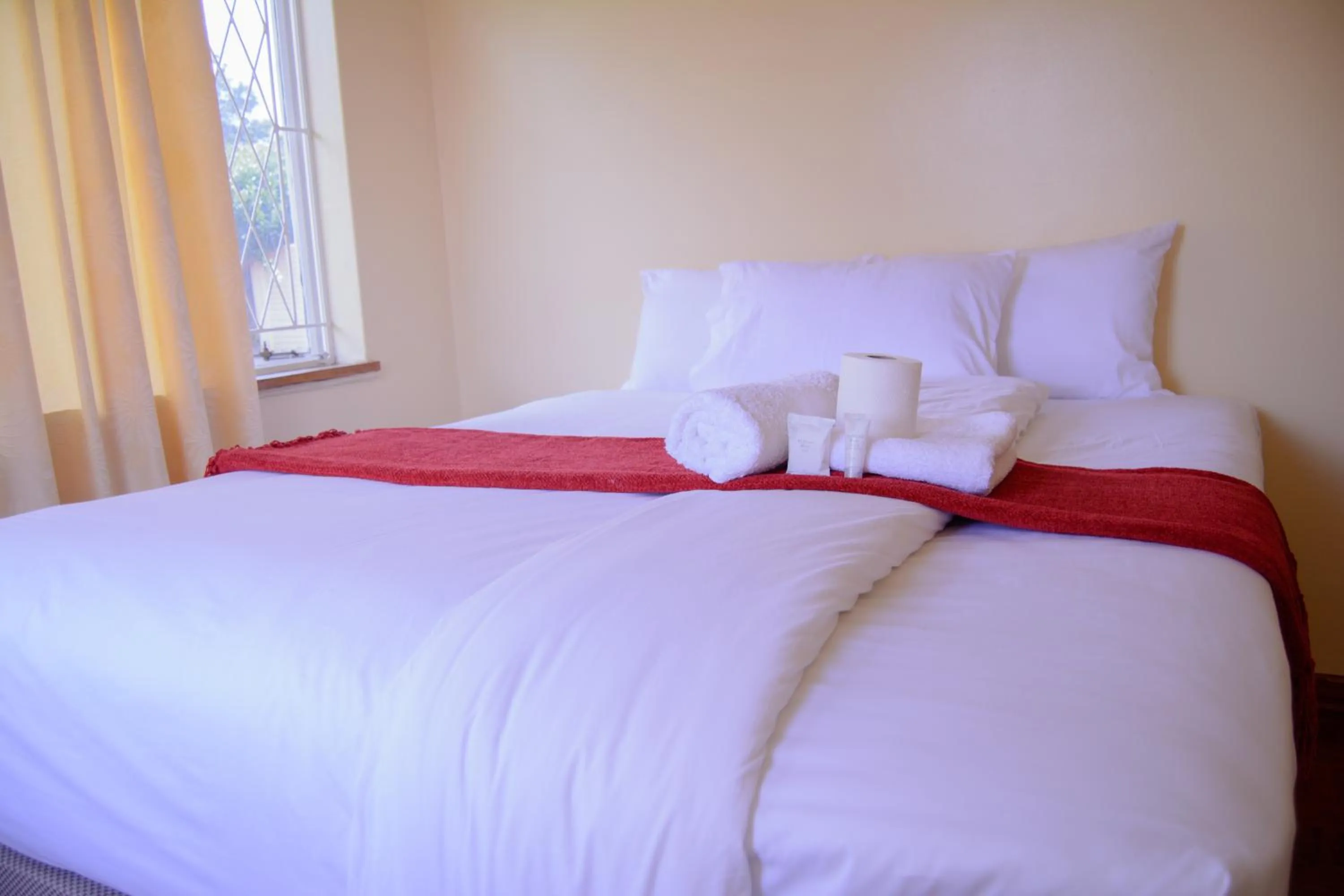 Bed in Royal Guest House