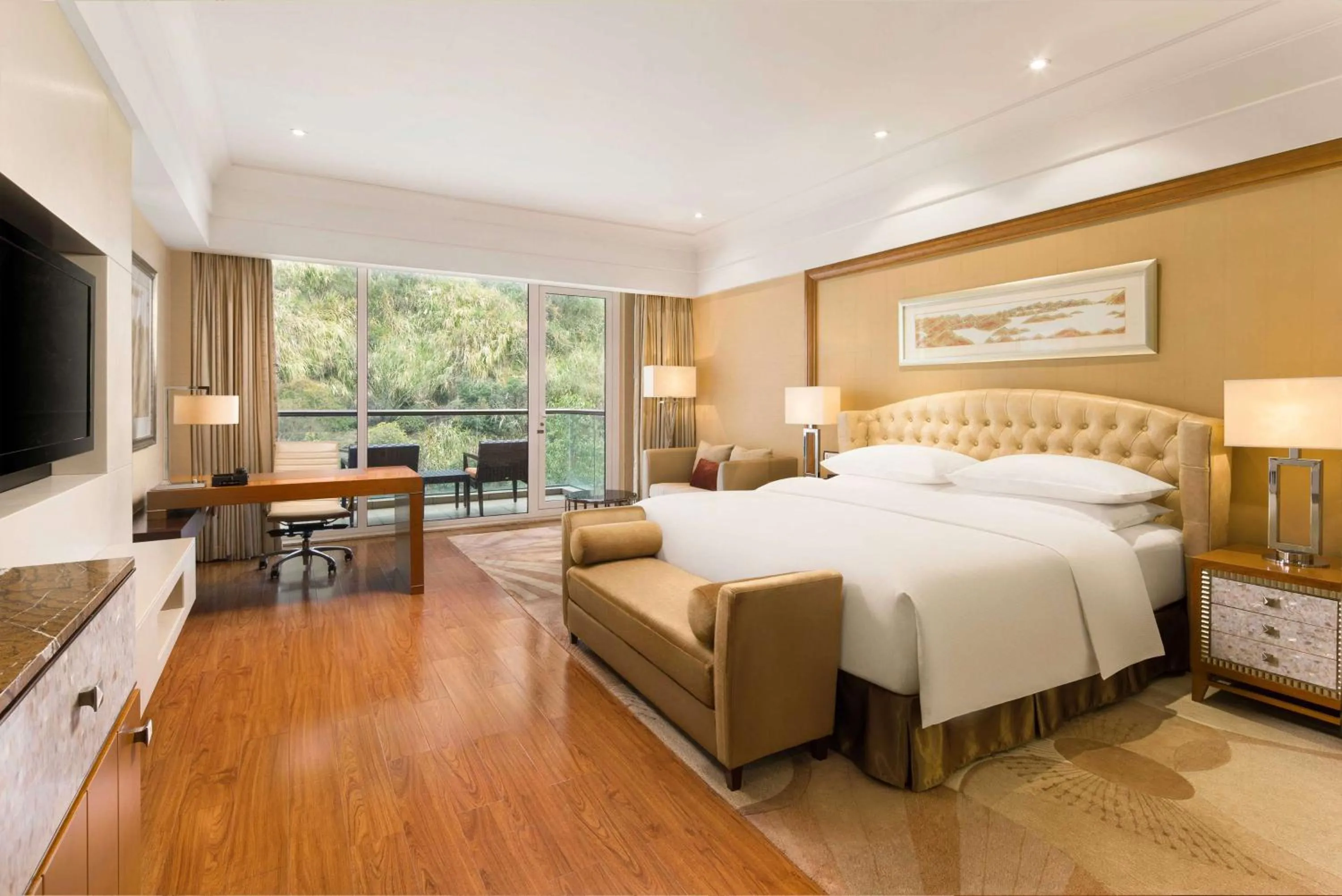 Bed in Hilton Hangzhou Qiandao Lake Resort