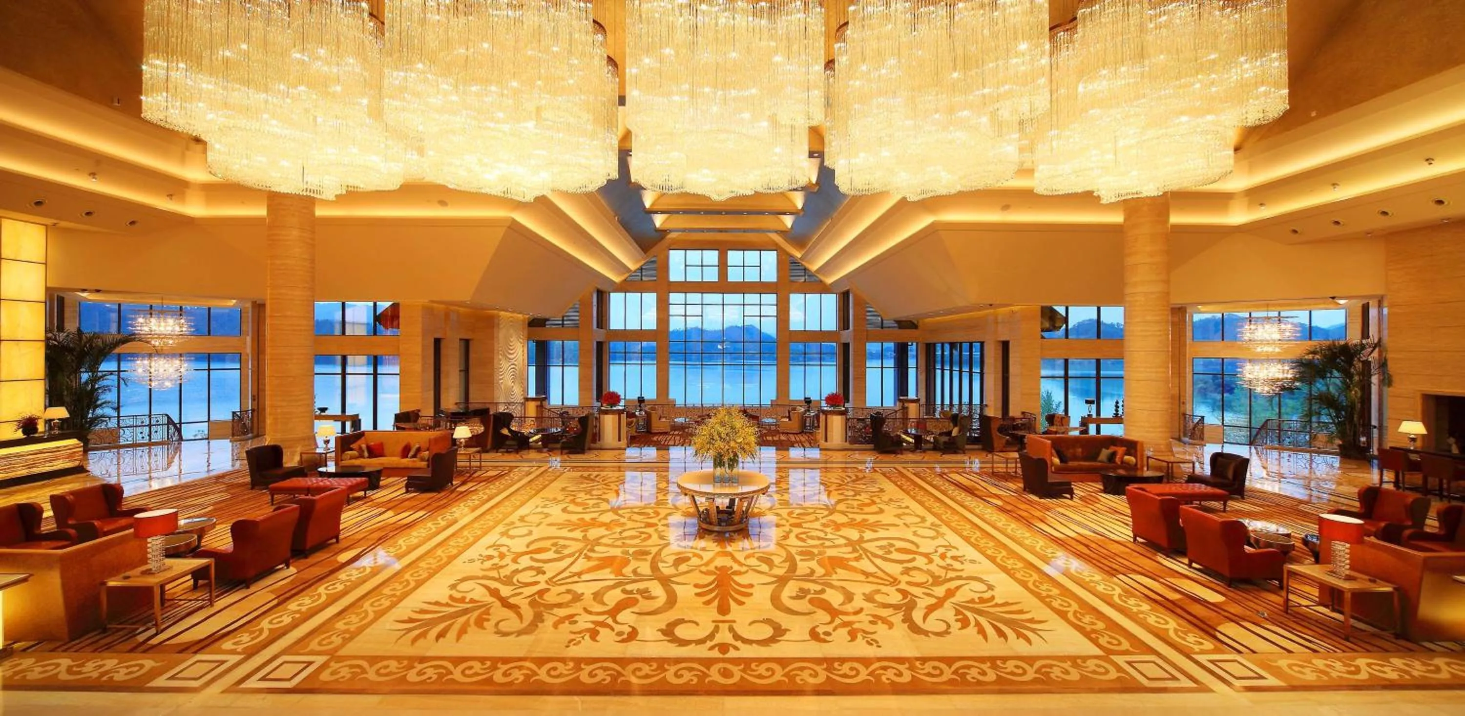 Lobby or reception in Hilton Hangzhou Qiandao Lake Resort