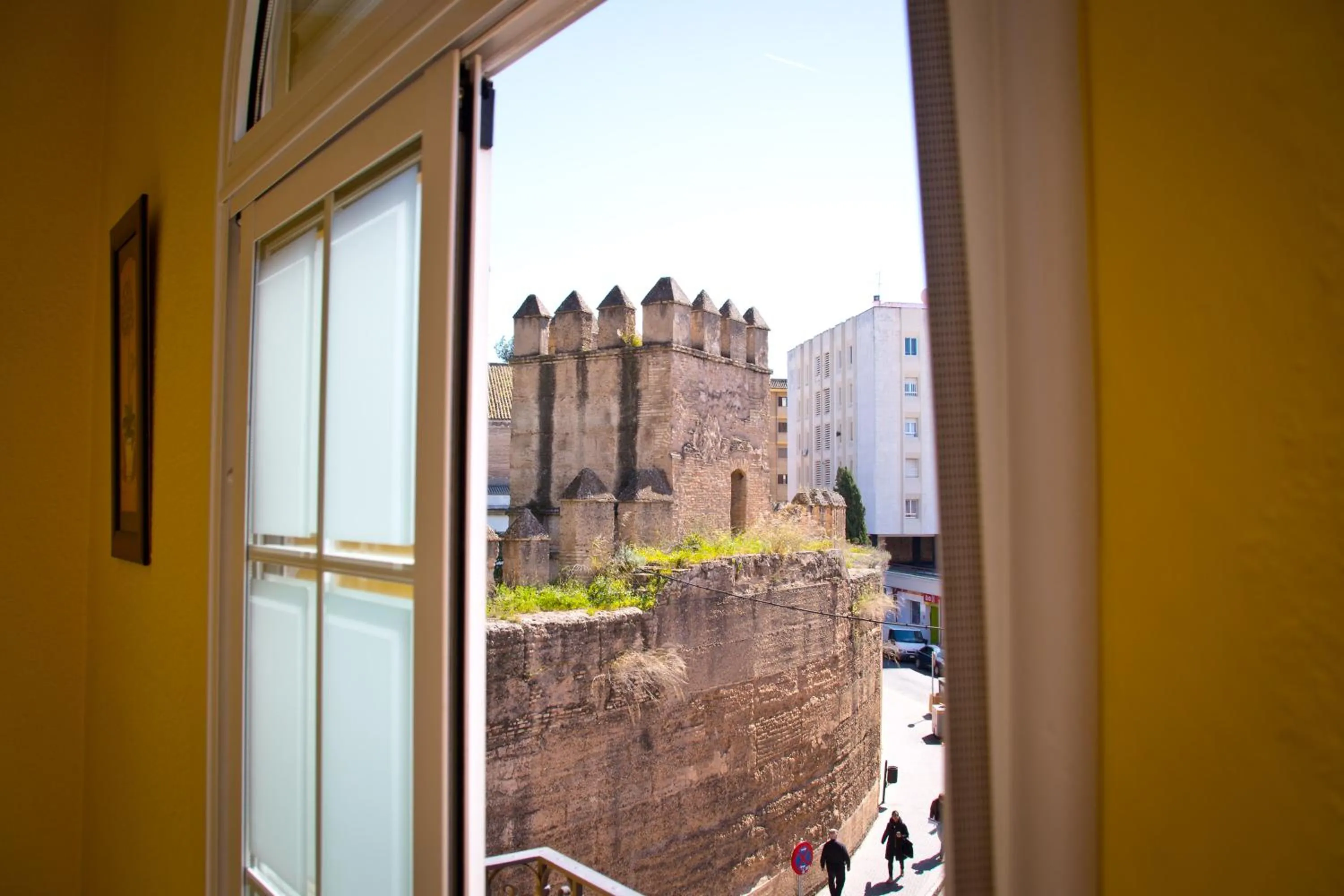 Balcony/Terrace in Hostal La Muralla