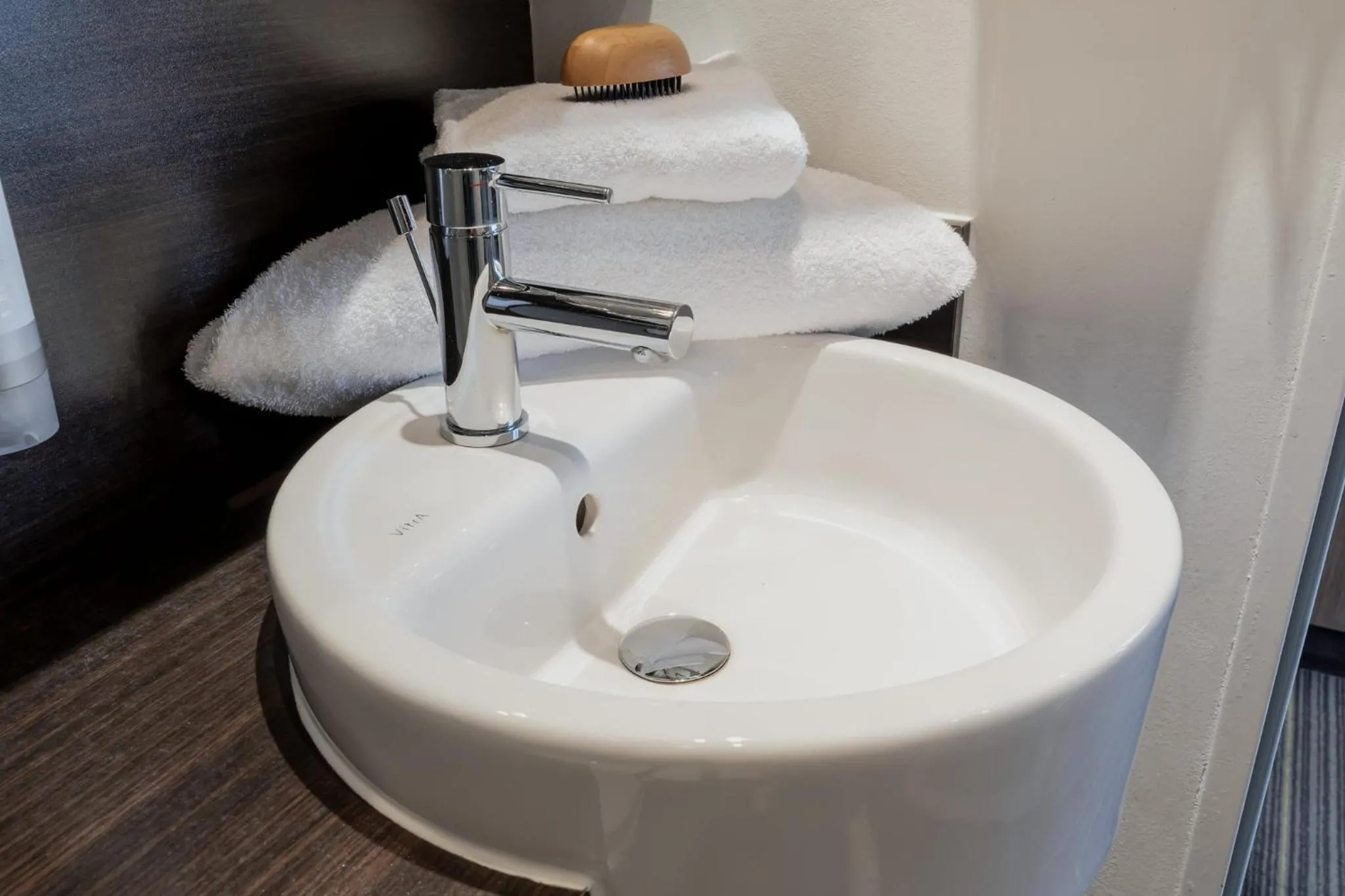 Bathroom in Select Hotel Berlin Spiegelturm