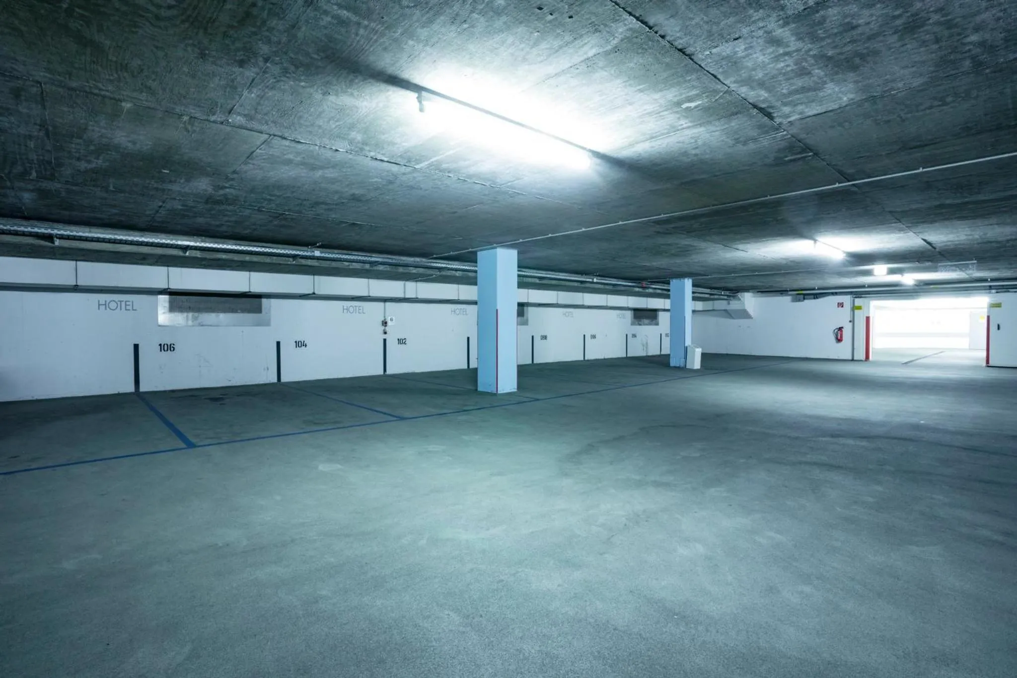 Lobby or reception in Select Hotel Berlin Spiegelturm