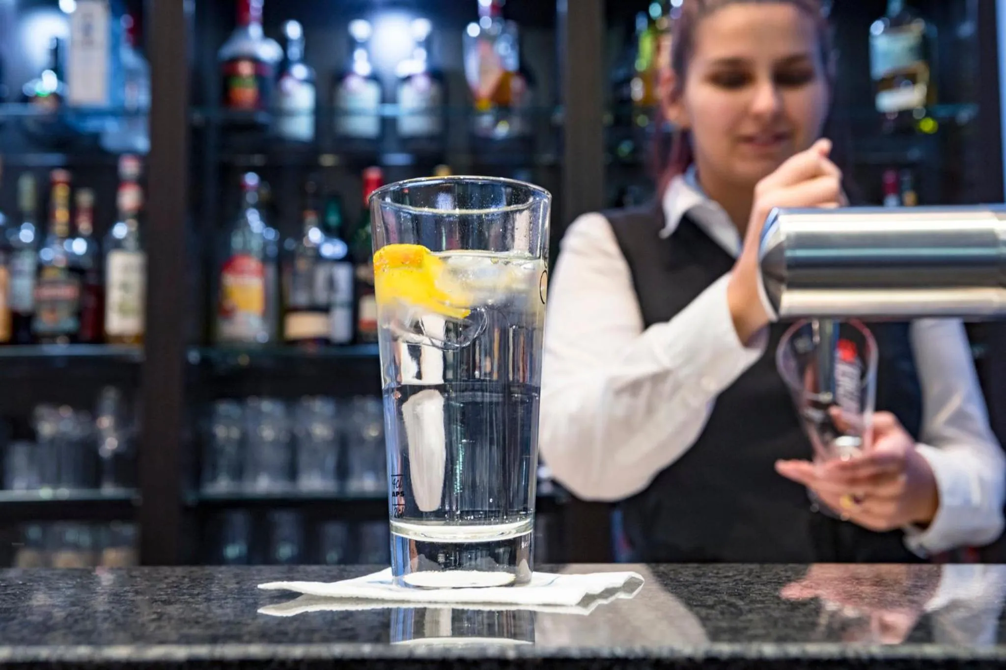 Lounge or bar in Select Hotel Berlin Spiegelturm