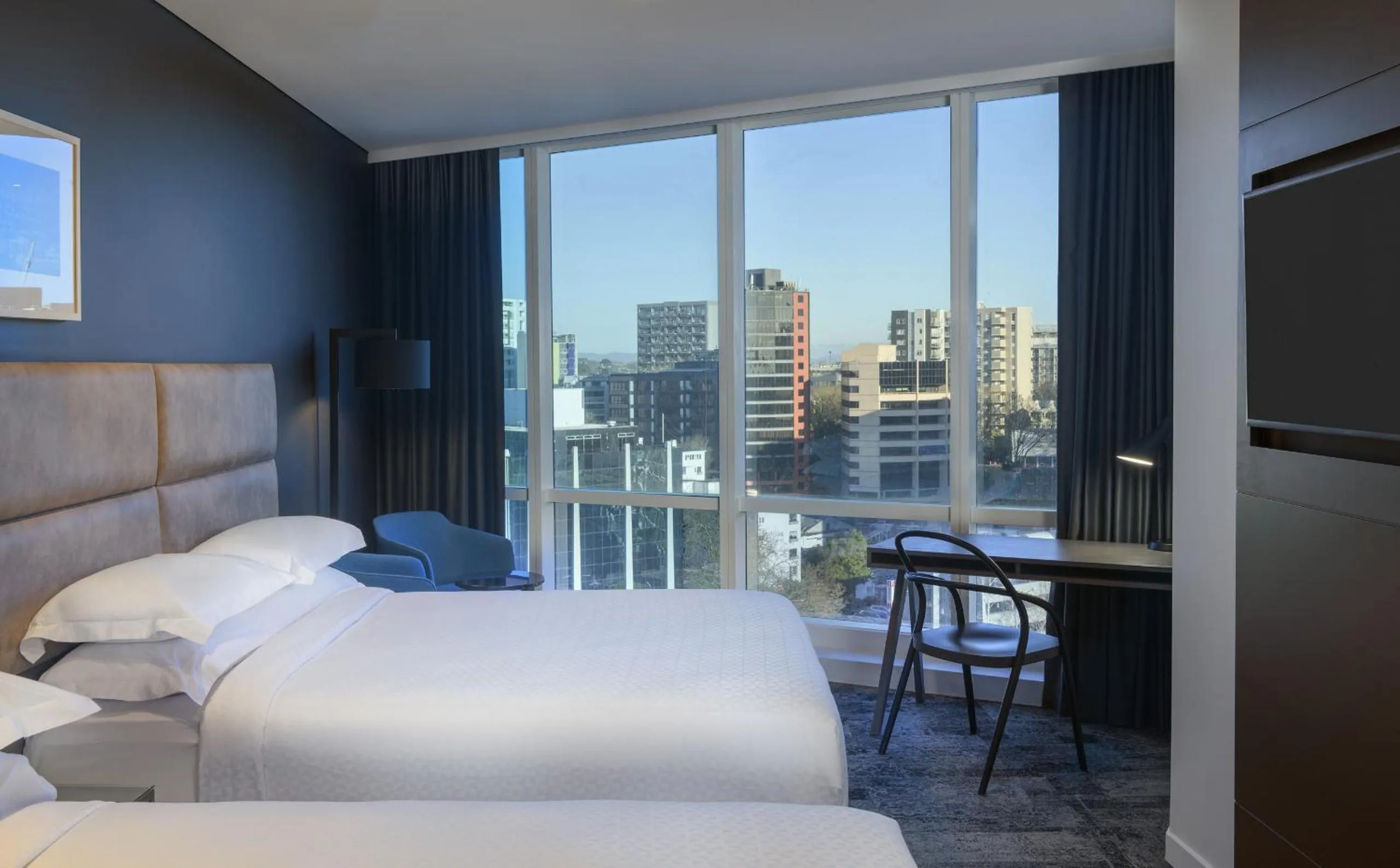 TV and multimedia, Bed in Four Points by Sheraton Auckland