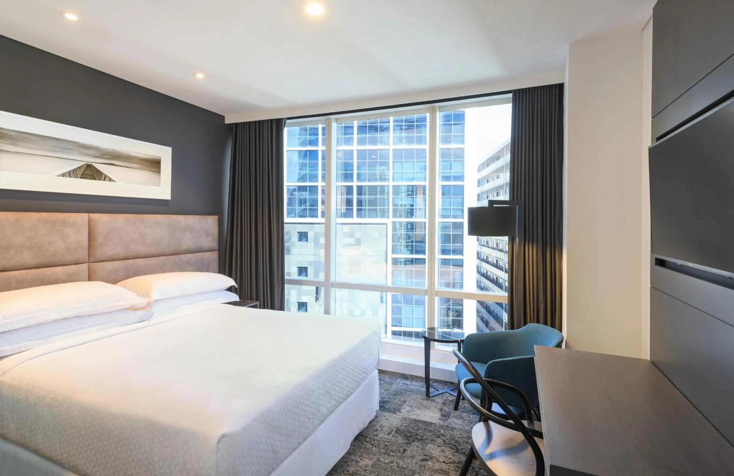 Bed in Four Points by Sheraton Auckland