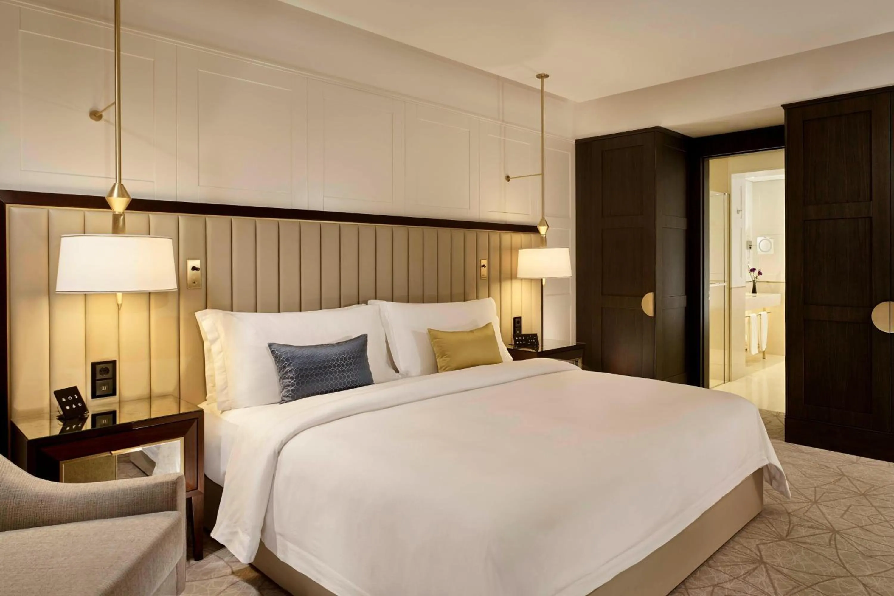 Bedroom, Bed in The Alexander, a Luxury Collection Hotel, Yerevan