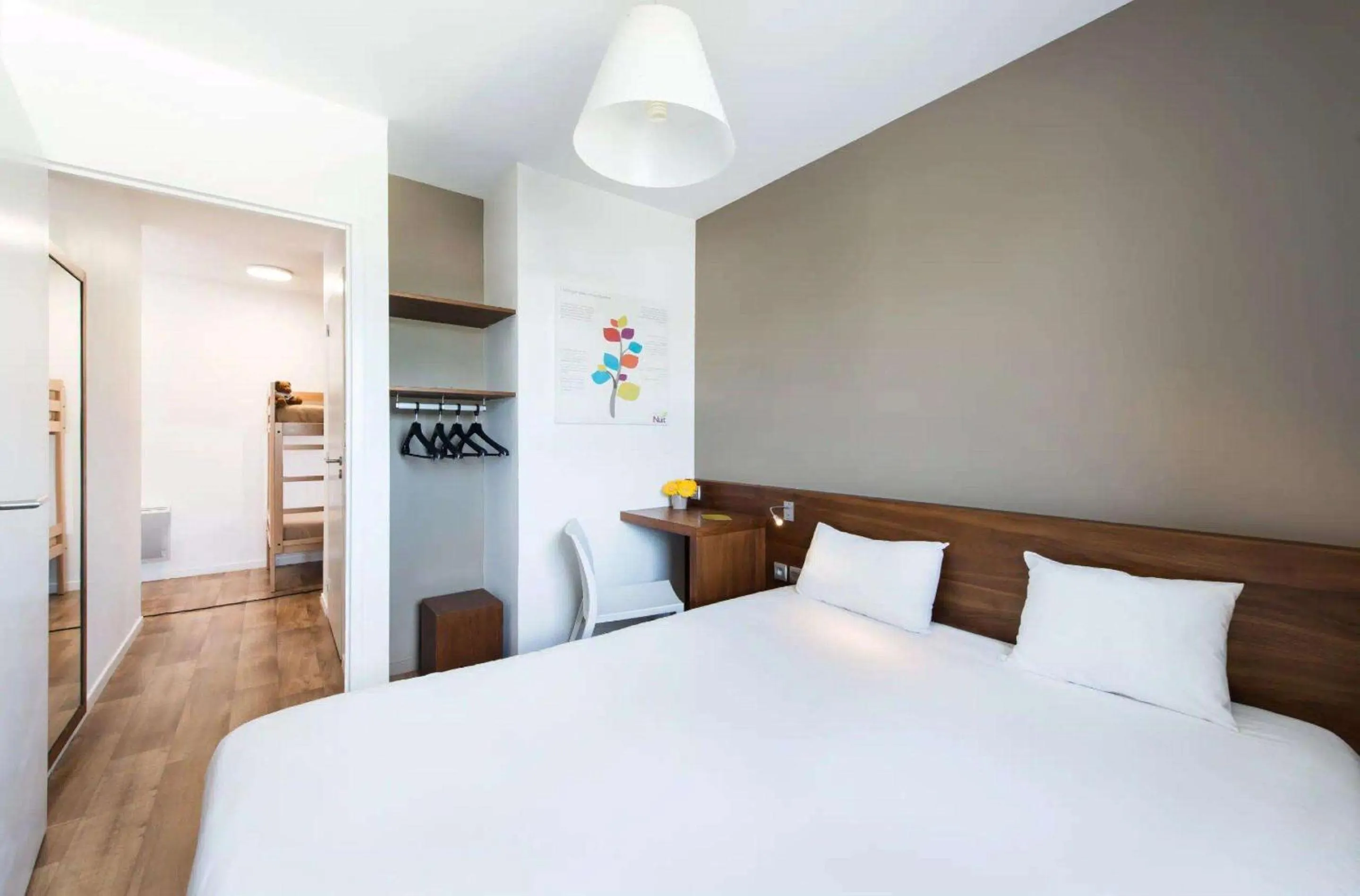 Bedroom, Bed in Sure Hotel By Best Western Guerande
