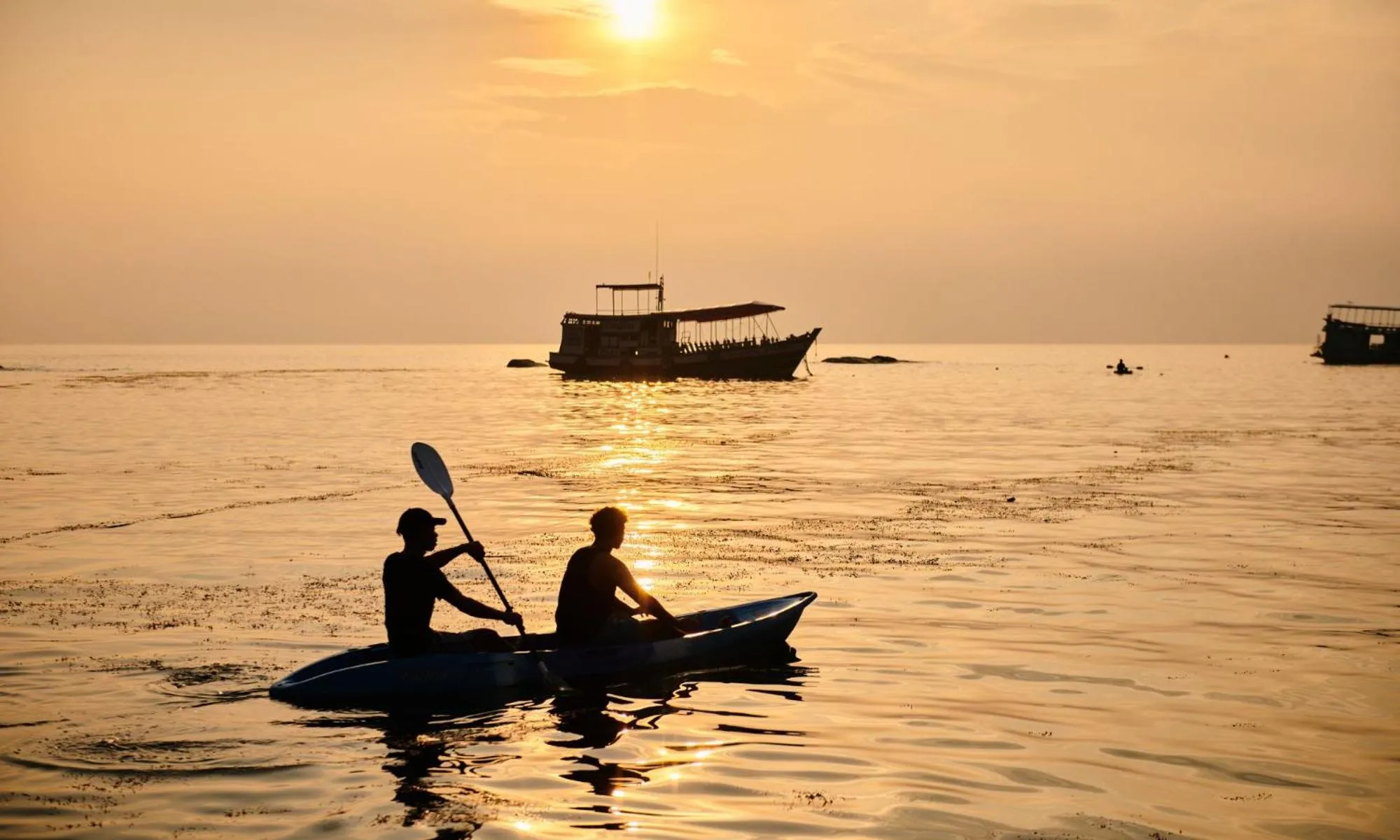 Activities in Lub d Koh Tao Tanote Bay