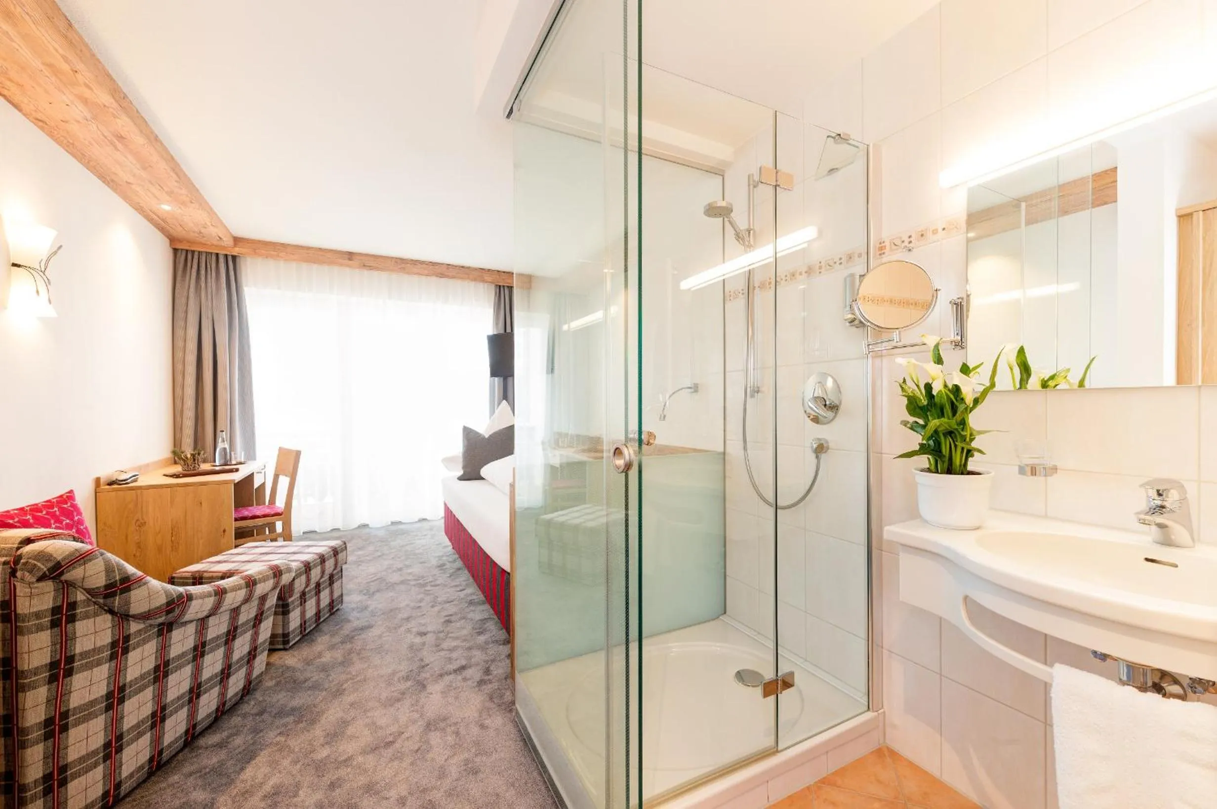 Photo of the whole room in Hotel Garni Schellenberg