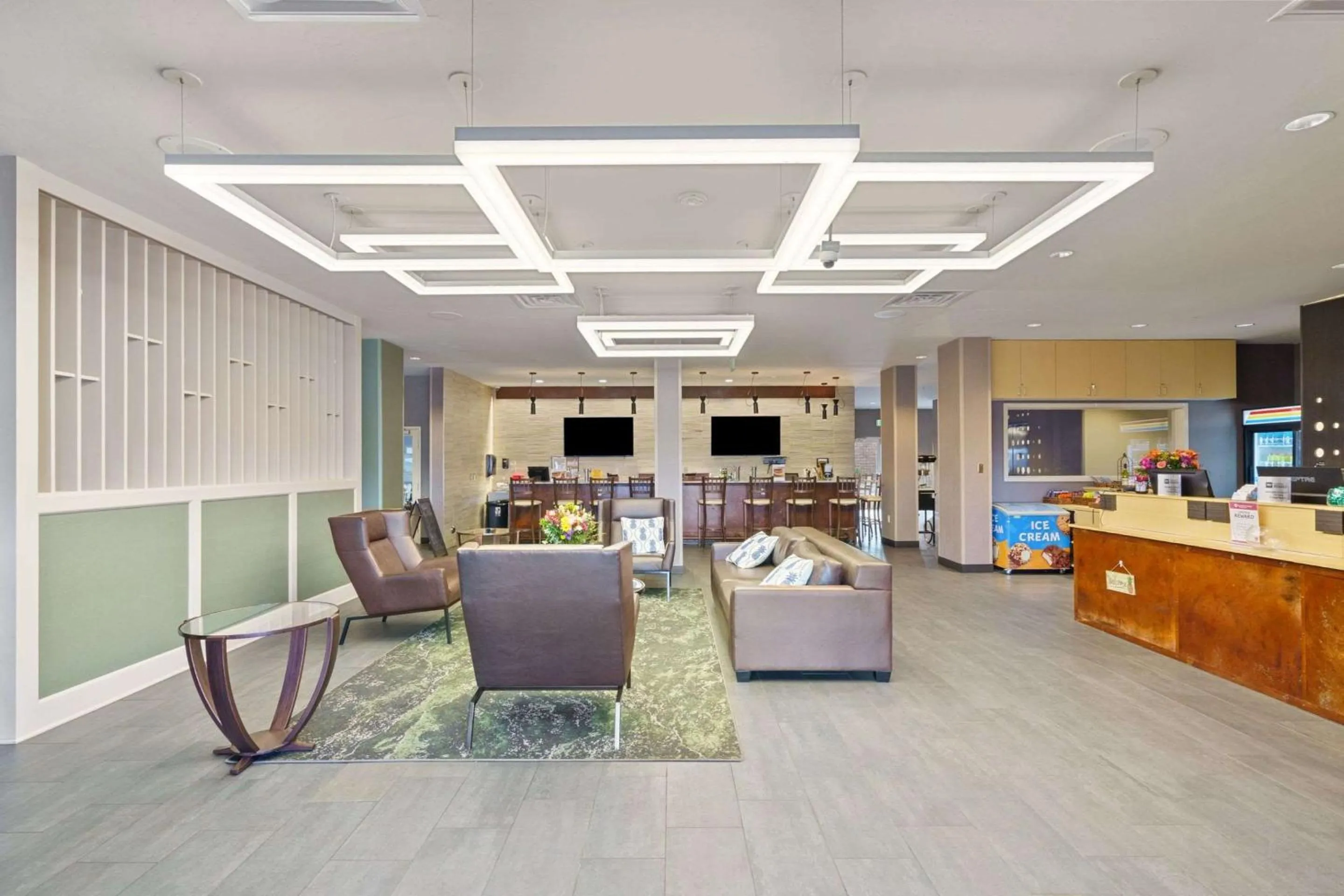 Lobby or reception in Best Western Plus Fillmore Inn & Suites