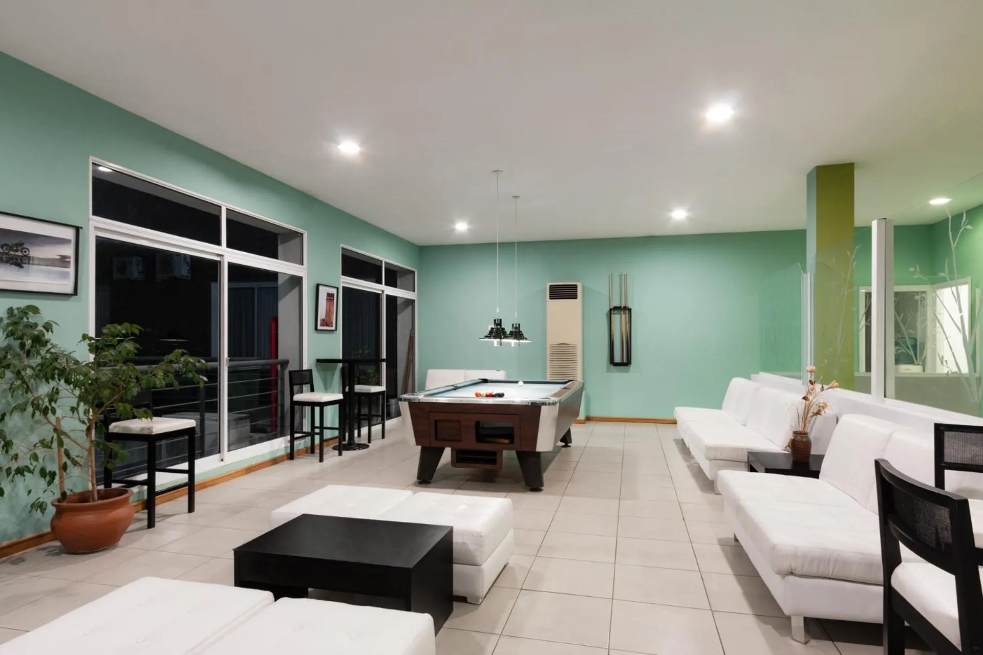 Seating area in Gran Hotel Fray Bentos