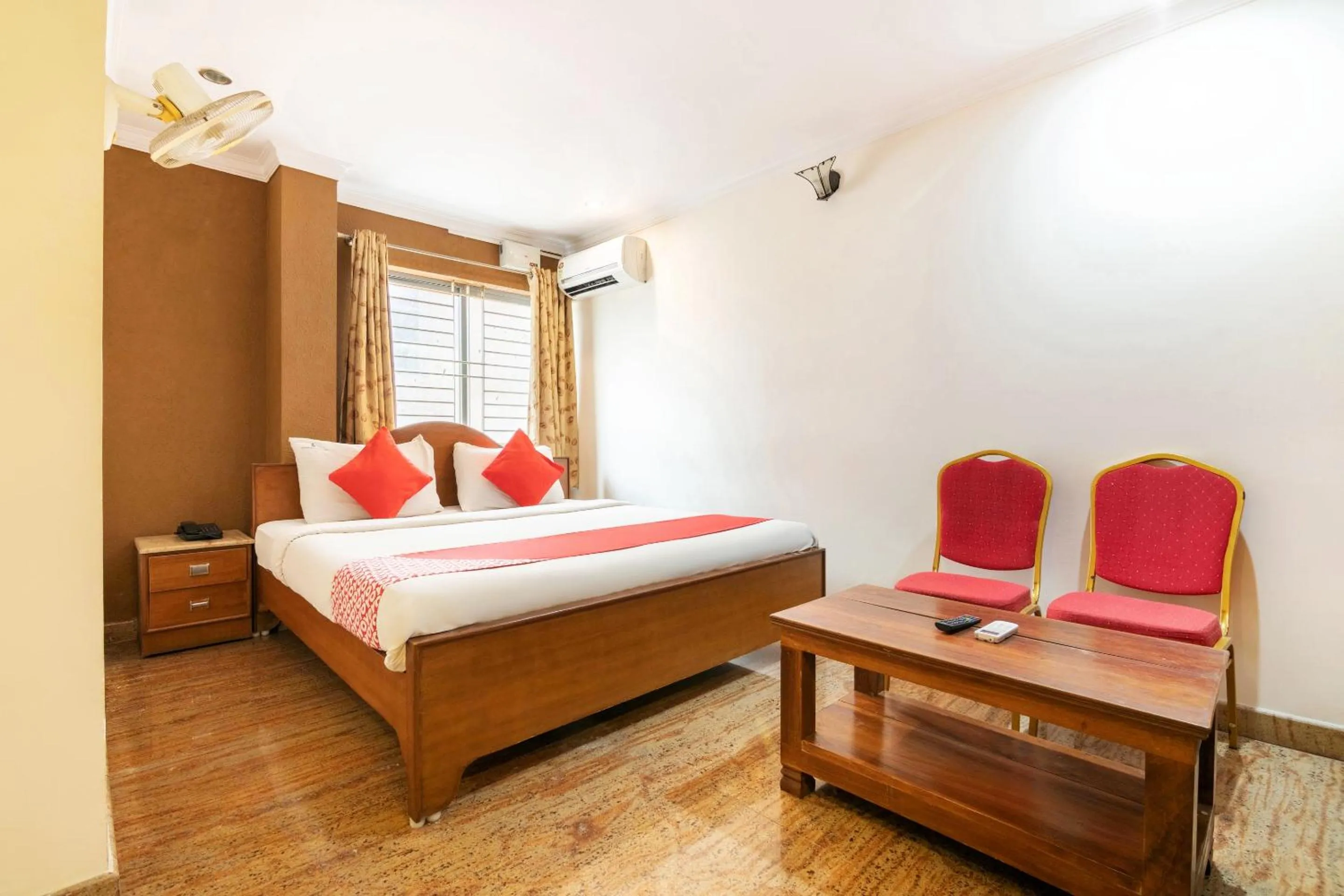 Bedroom in Hotel O Sree Balaji Residency