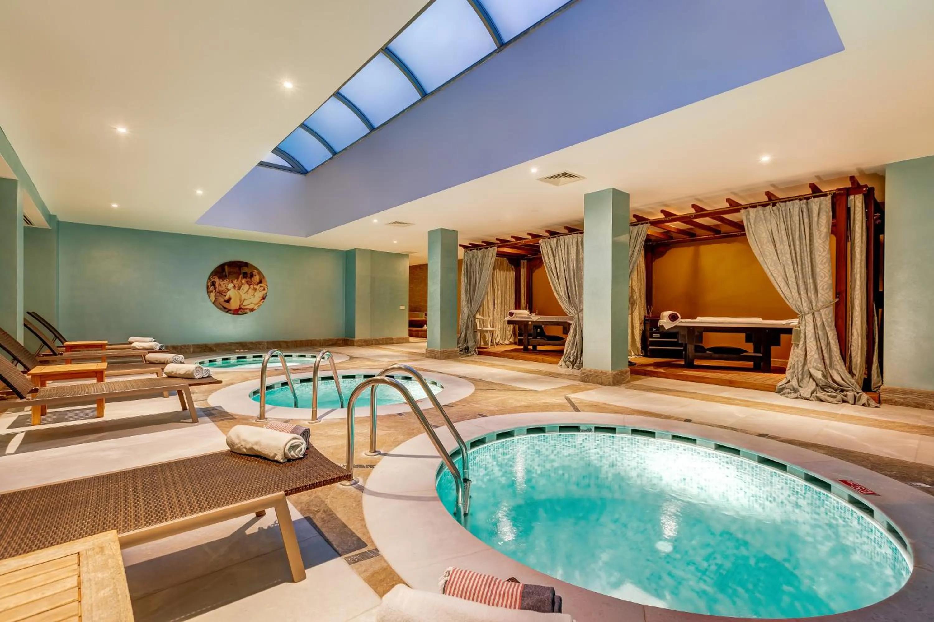 Swimming pool in Antmare Hotel