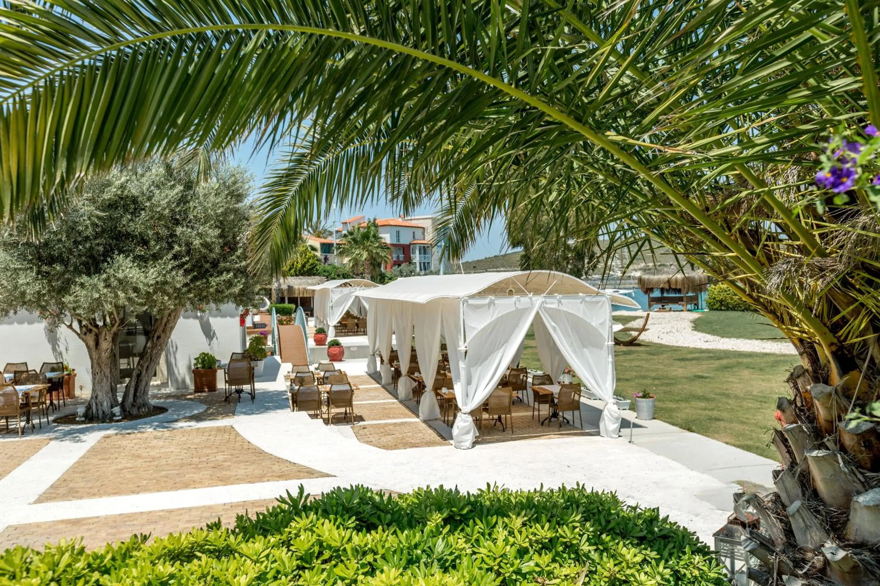 BBQ facilities in Antmare Hotel