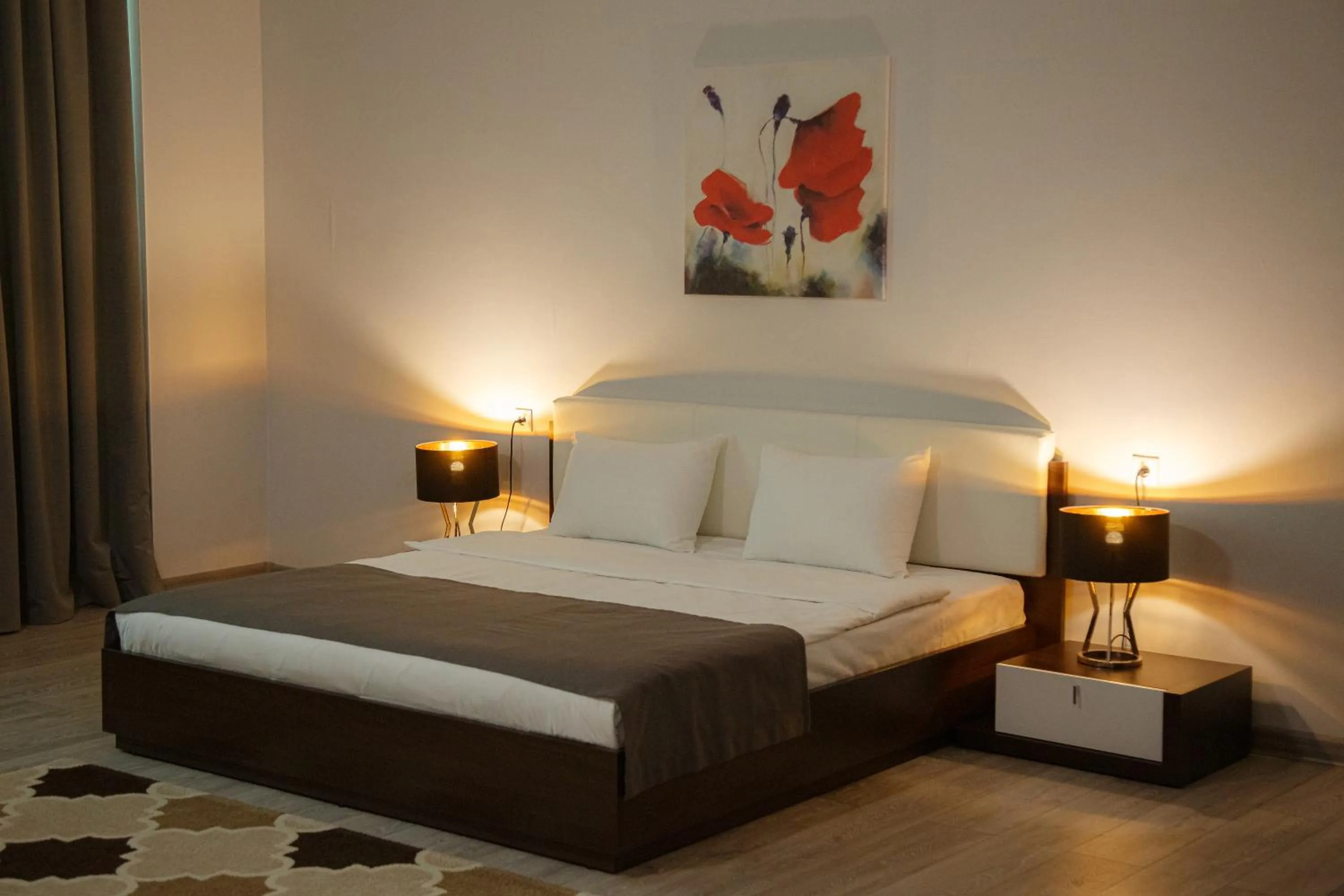 Deluxe Queen Suite - single occupancy in Baitau Hotel Aktobe