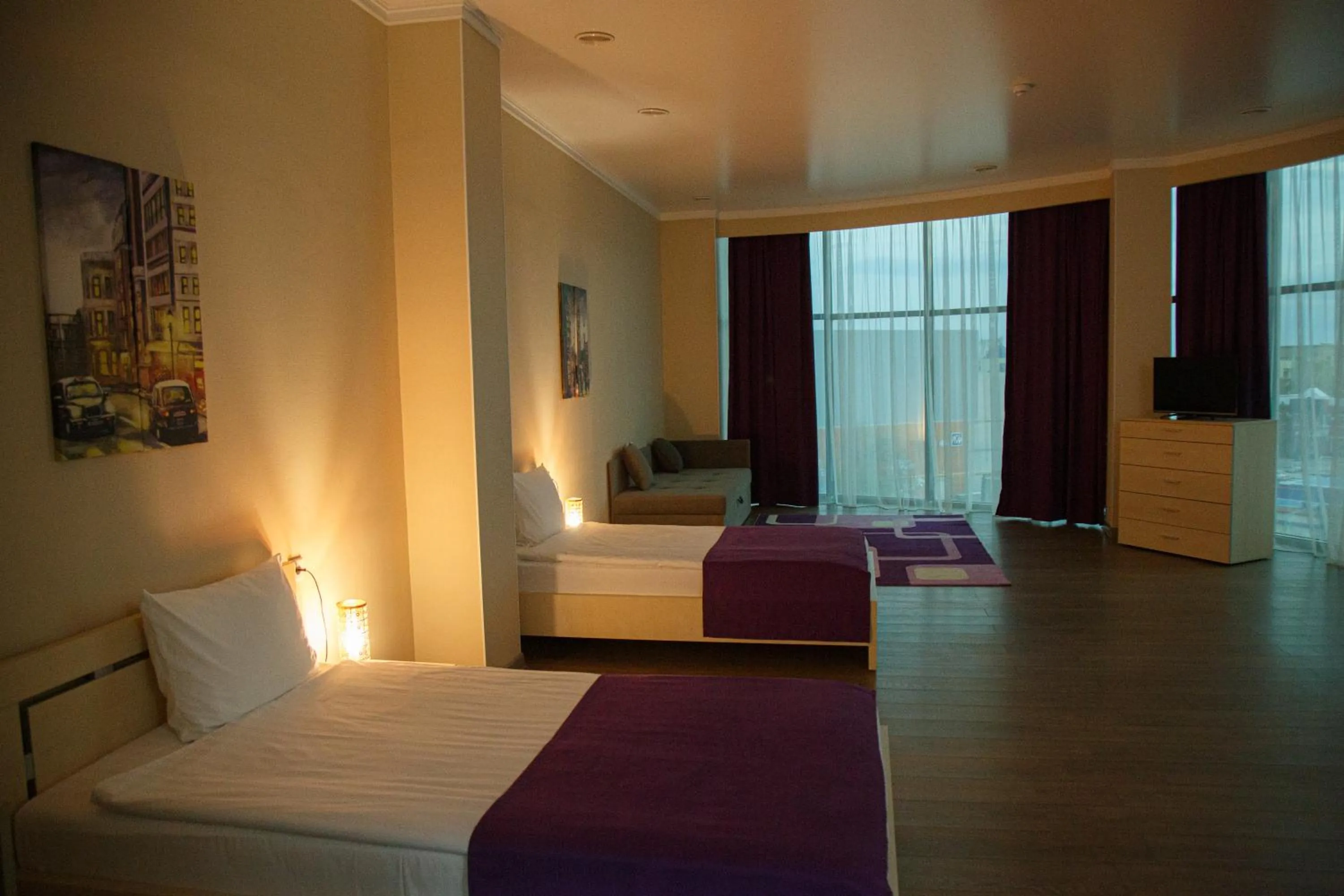 Large Twin Room - single occupancy in Baitau Hotel Aktobe