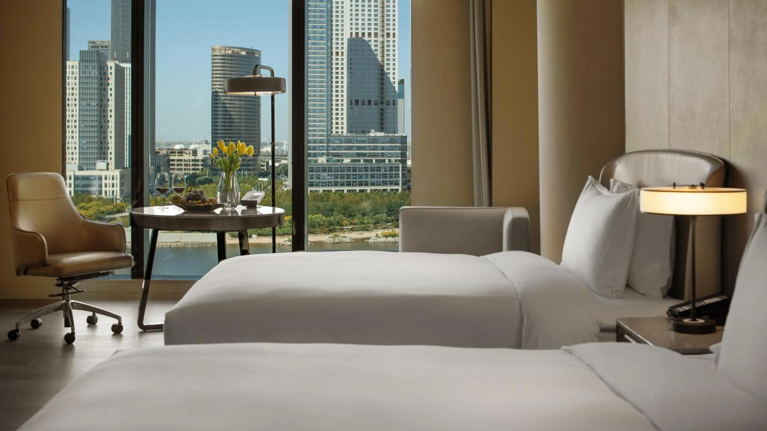 Photo of the whole room, Bed in InterContinental Tianjin Yujiapu Hotel & Residences by IHG