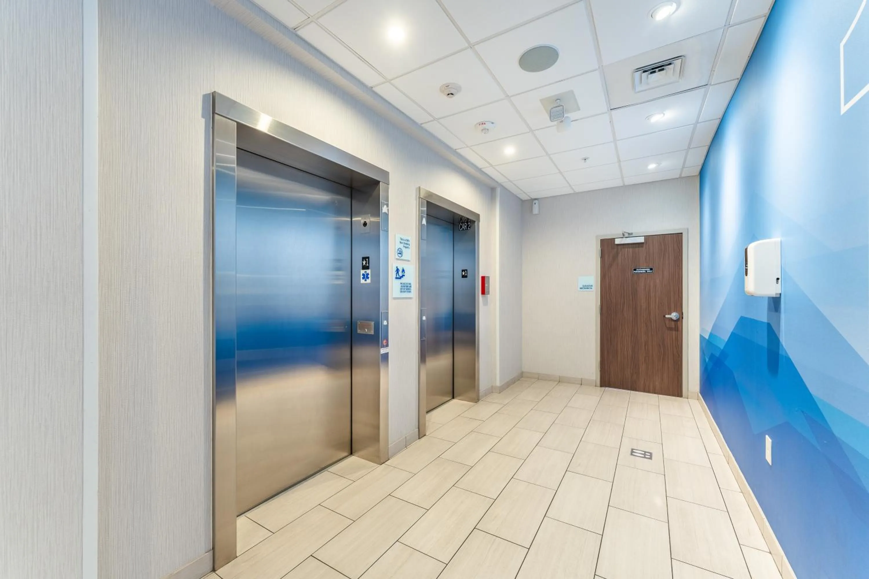 Holiday Inn Express & Suites Nashville North - Springfield by IHG