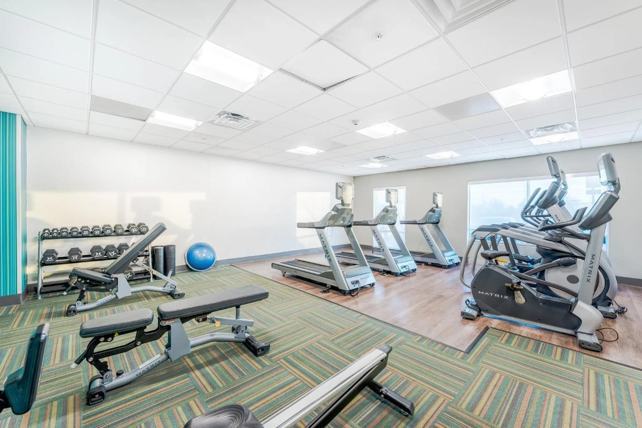 Spa and wellness centre/facilities in Holiday Inn Express & Suites Nashville North - Springfield by IHG