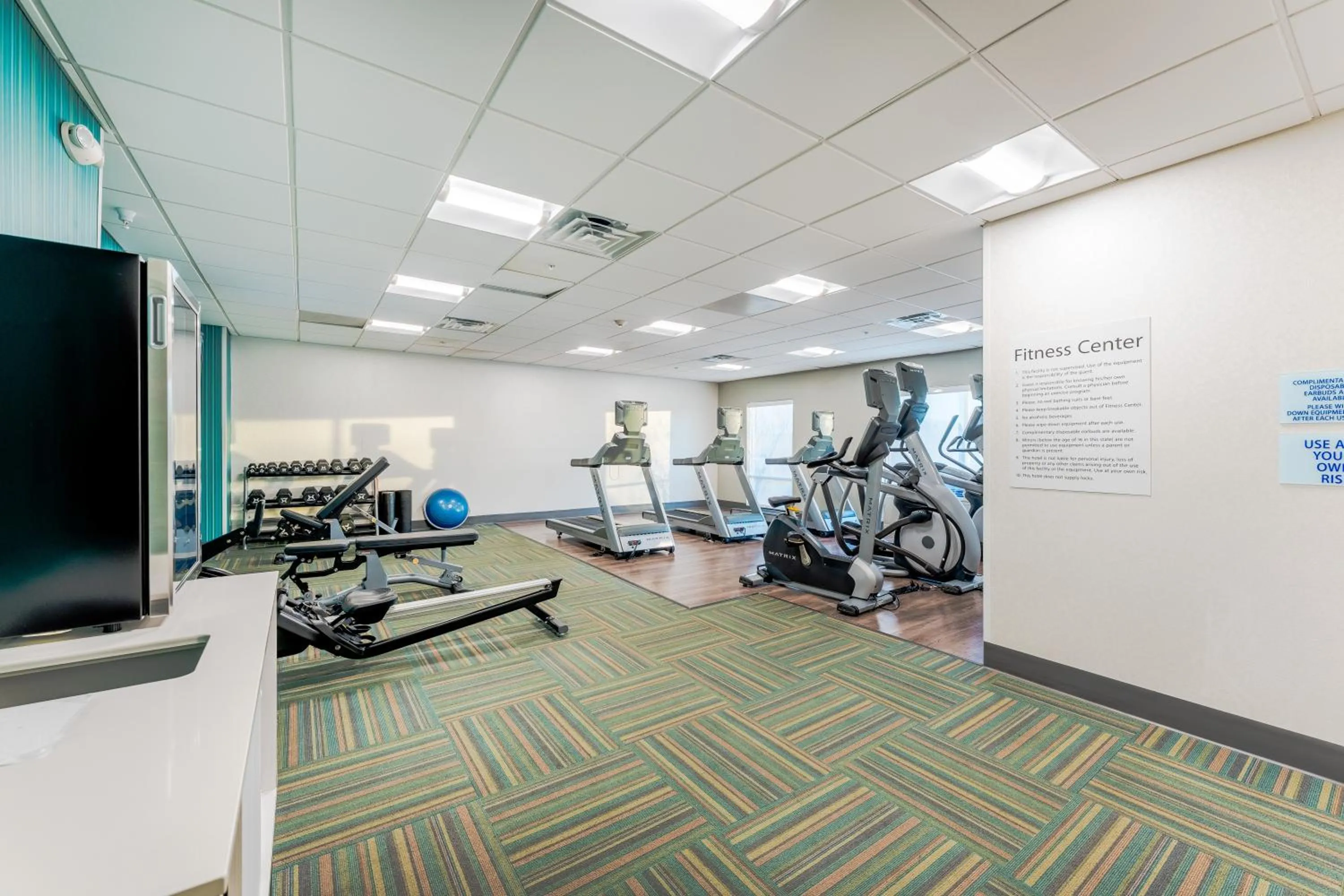 Holiday Inn Express & Suites Nashville North - Springfield by IHG