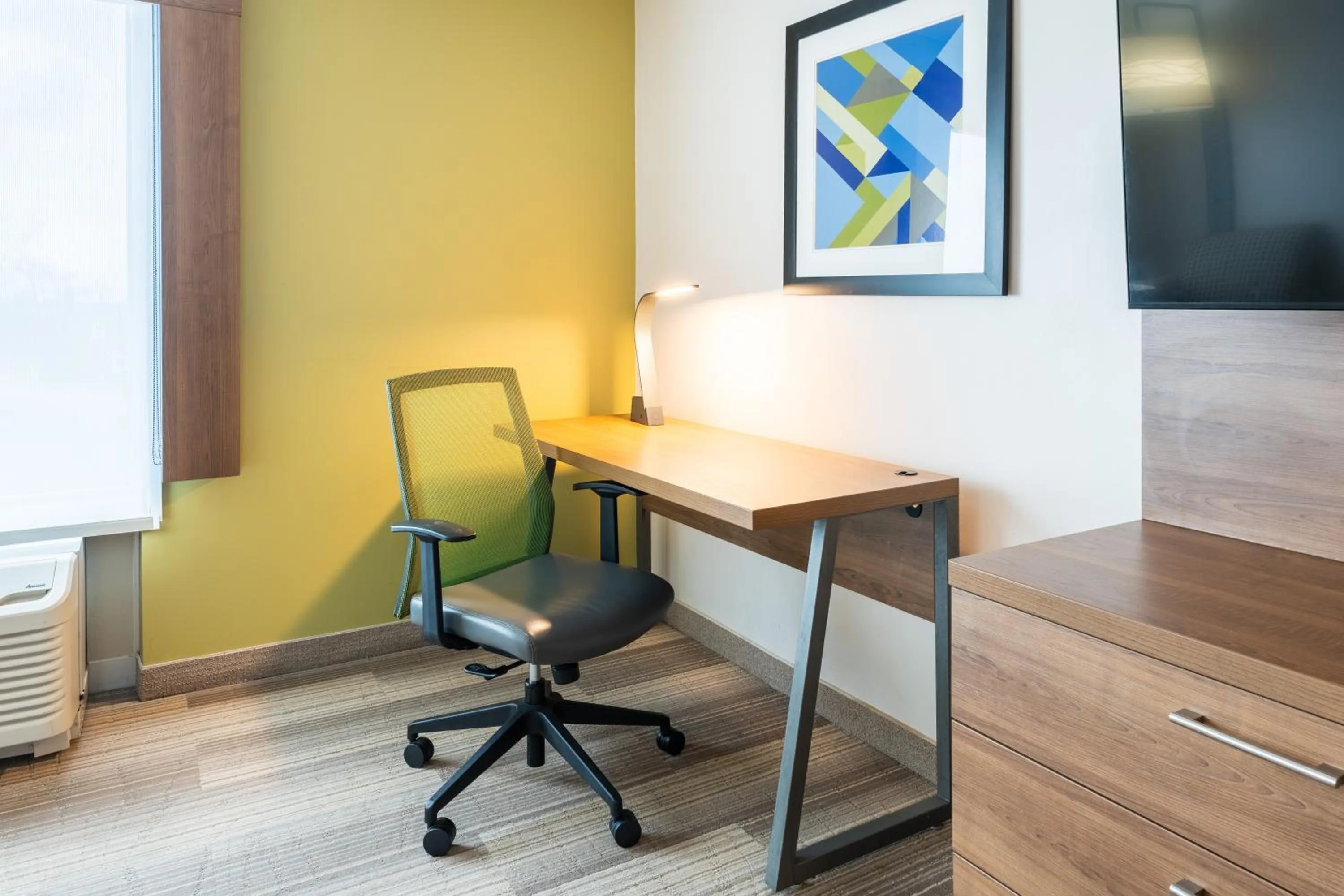 Holiday Inn Express & Suites Nashville North - Springfield by IHG