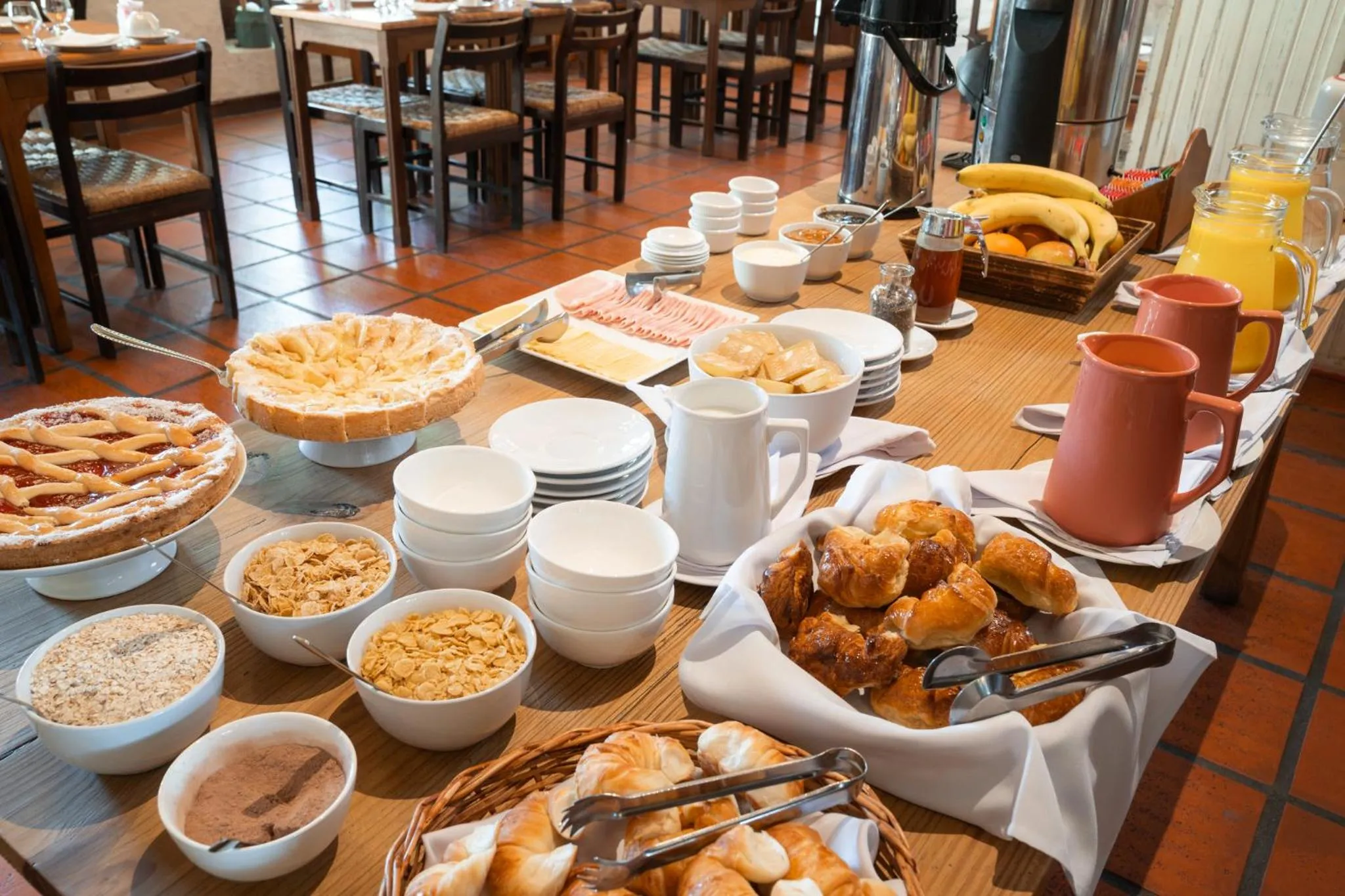 Continental breakfast in Don Antonio Posada