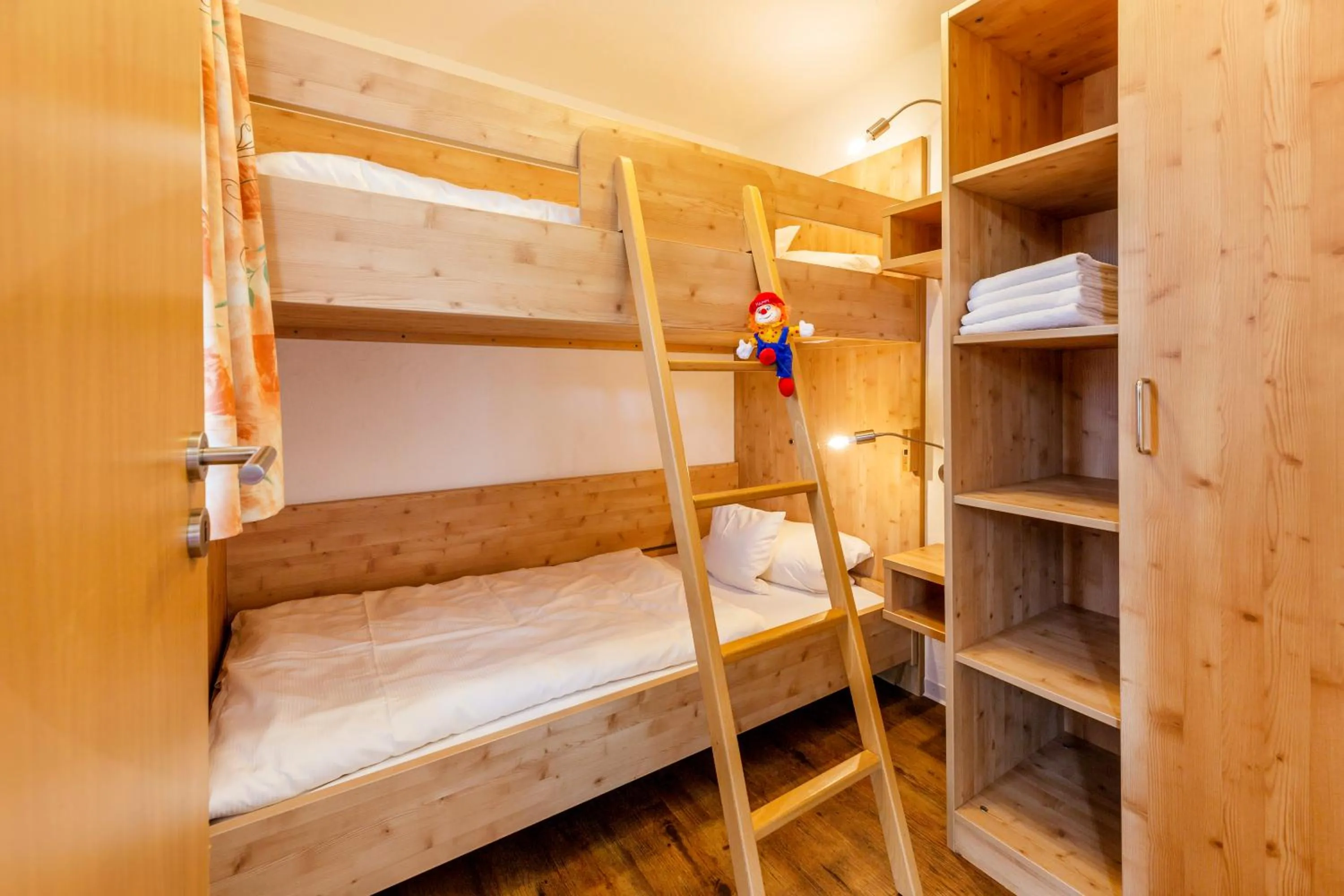 bunk bed, Bed in Hotel Engel - Familotel Hochschwarzwald