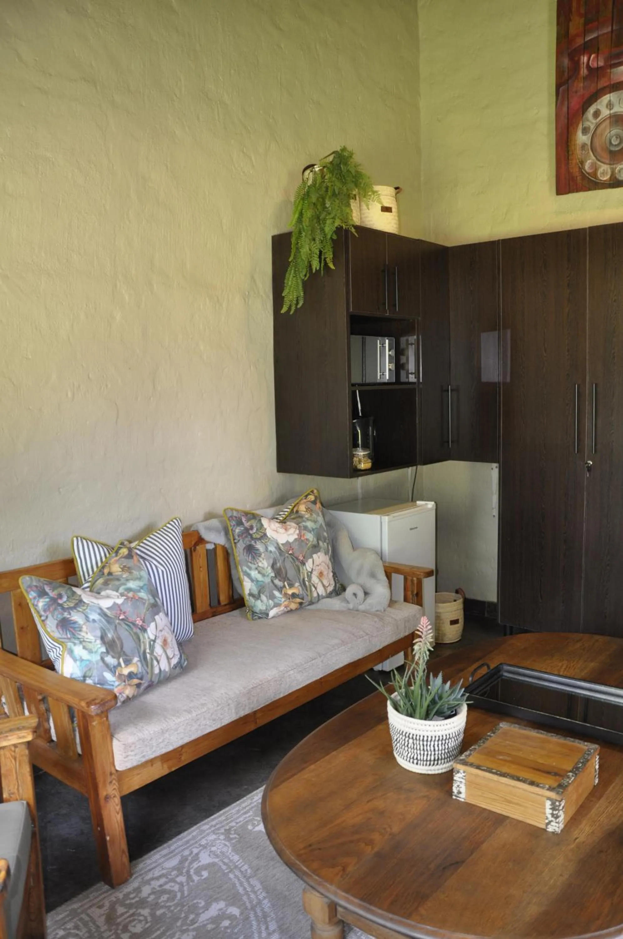 Kitchen or kitchenette in Grincourt B&B- with No Load shedding