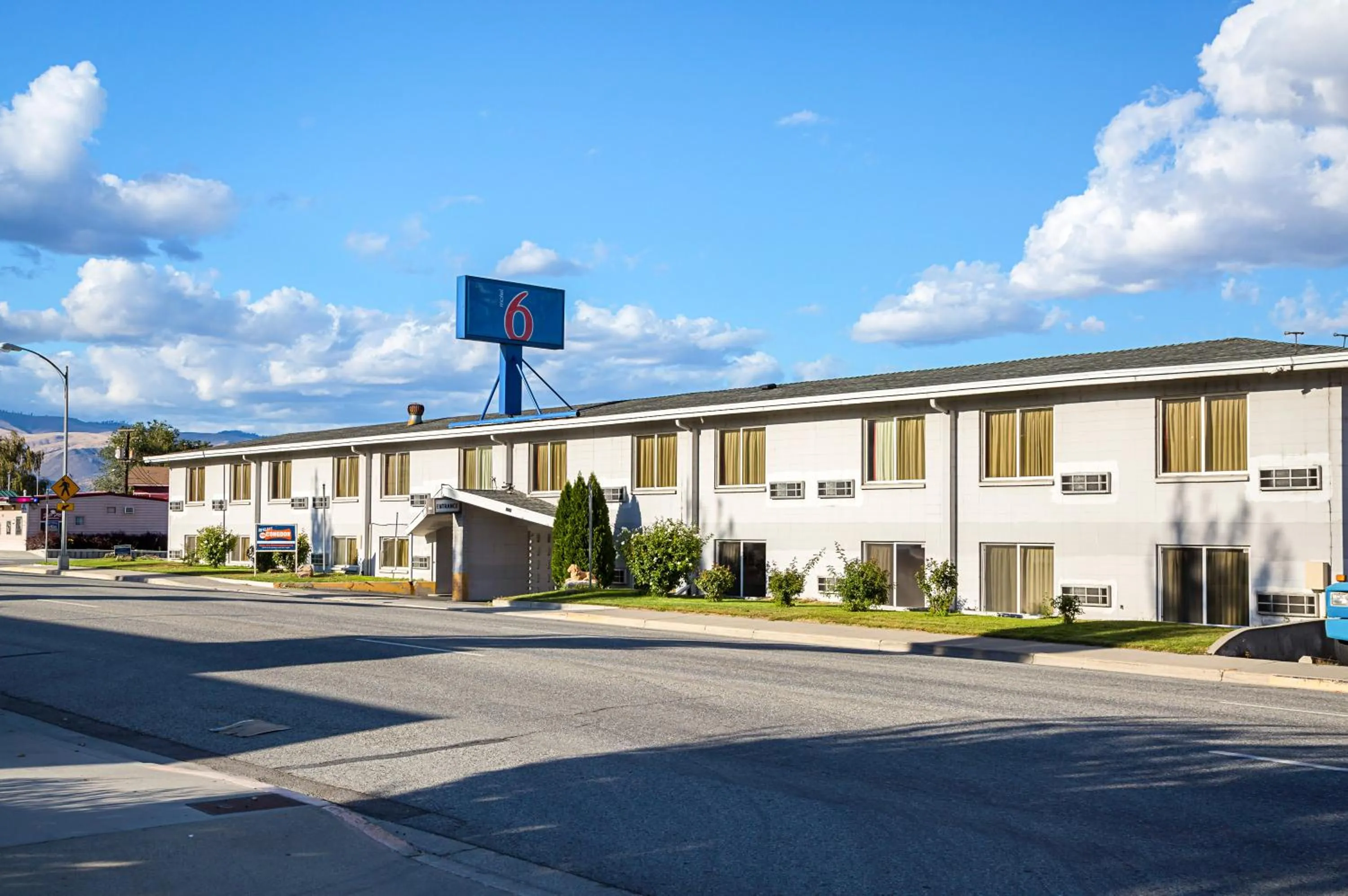 Facade/entrance in Motel 6-Wenatchee, WA