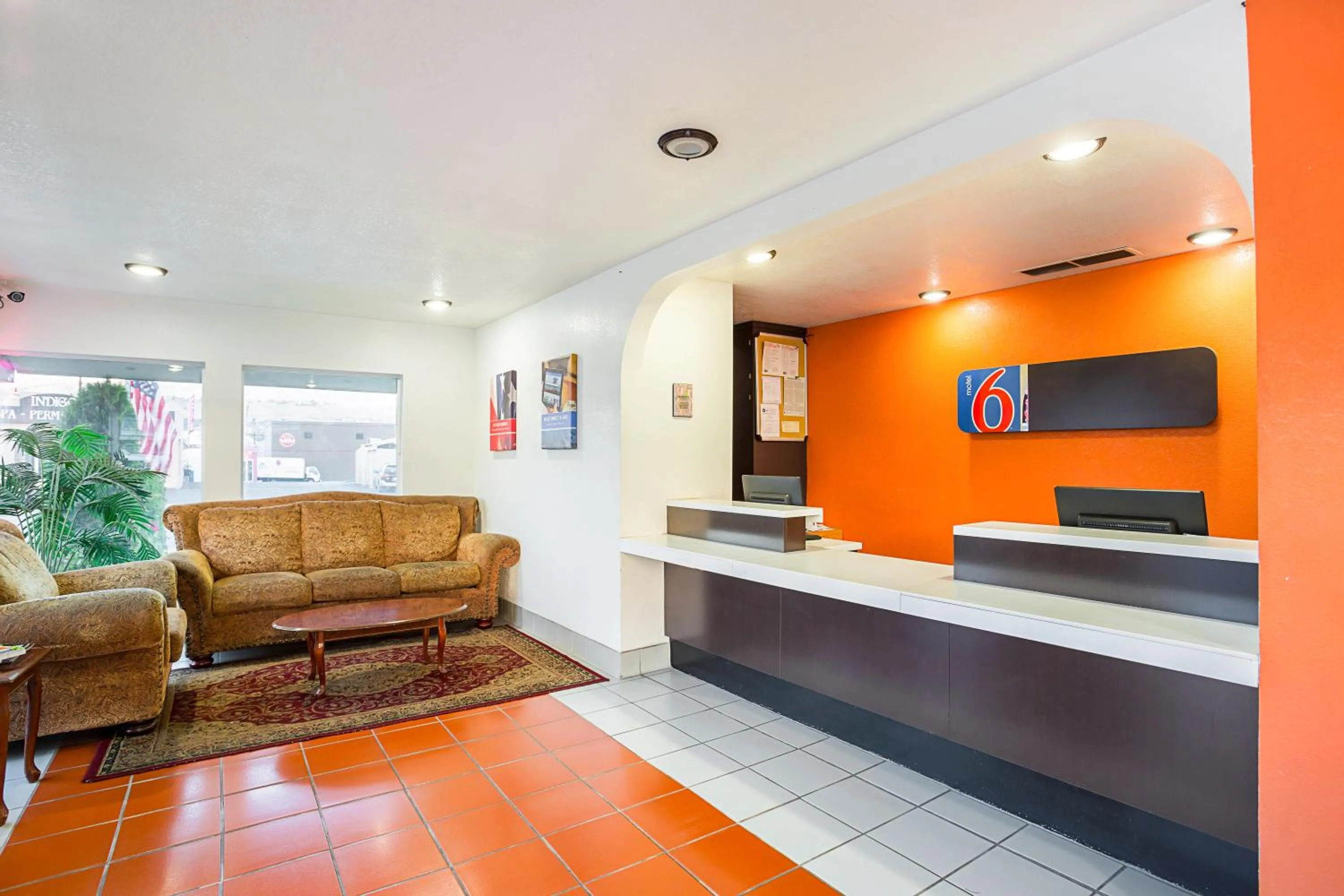 Lobby or reception in Motel 6-Wenatchee, WA