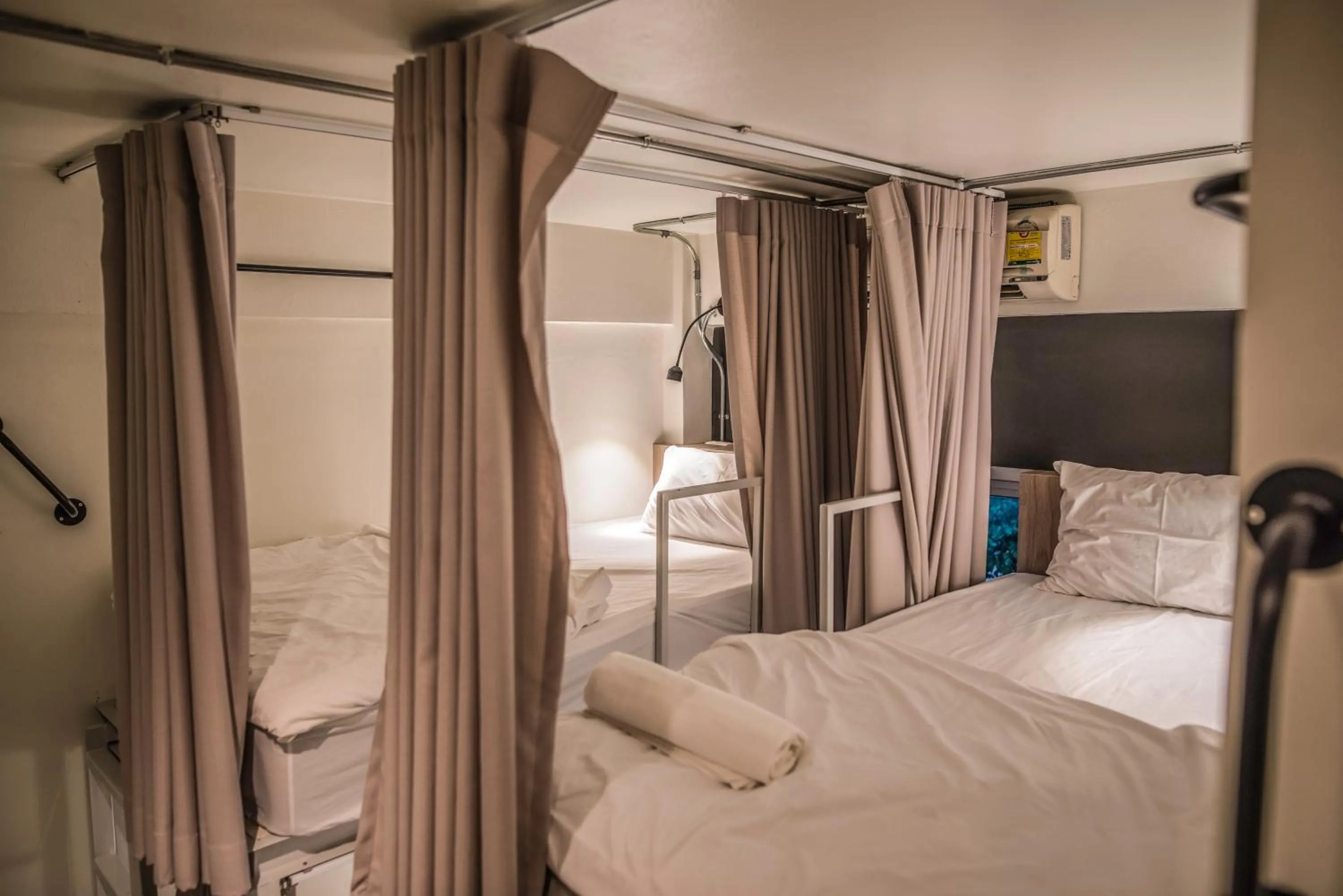 bunk bed, Bed in Jam Hostel Bangkok