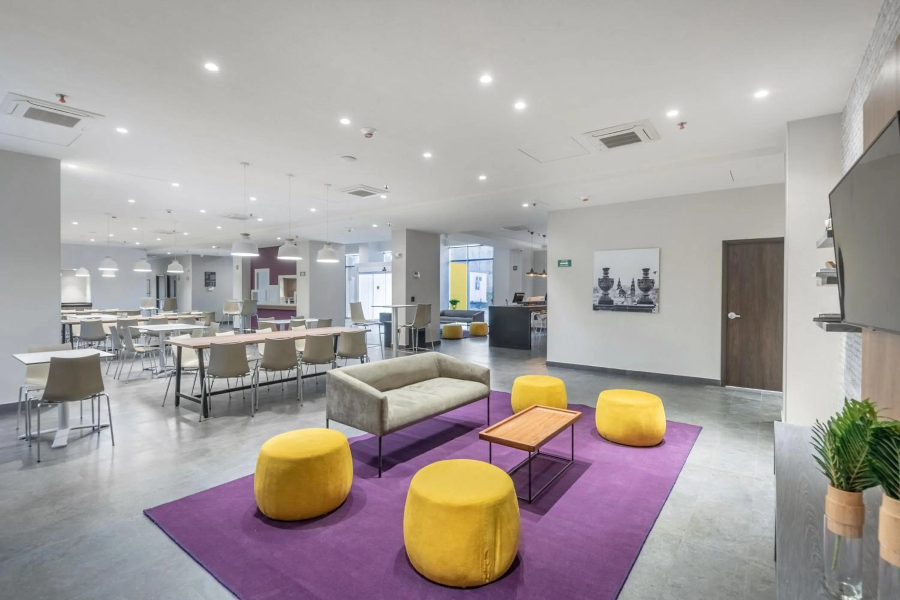 Lobby or reception in City Express by Marriott Mérida
