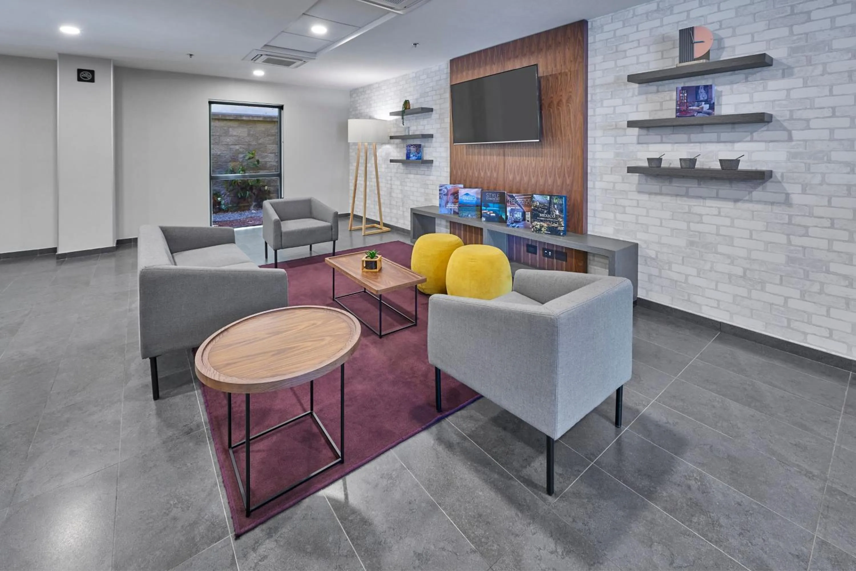 Lobby or reception in City Express by Marriott Mérida