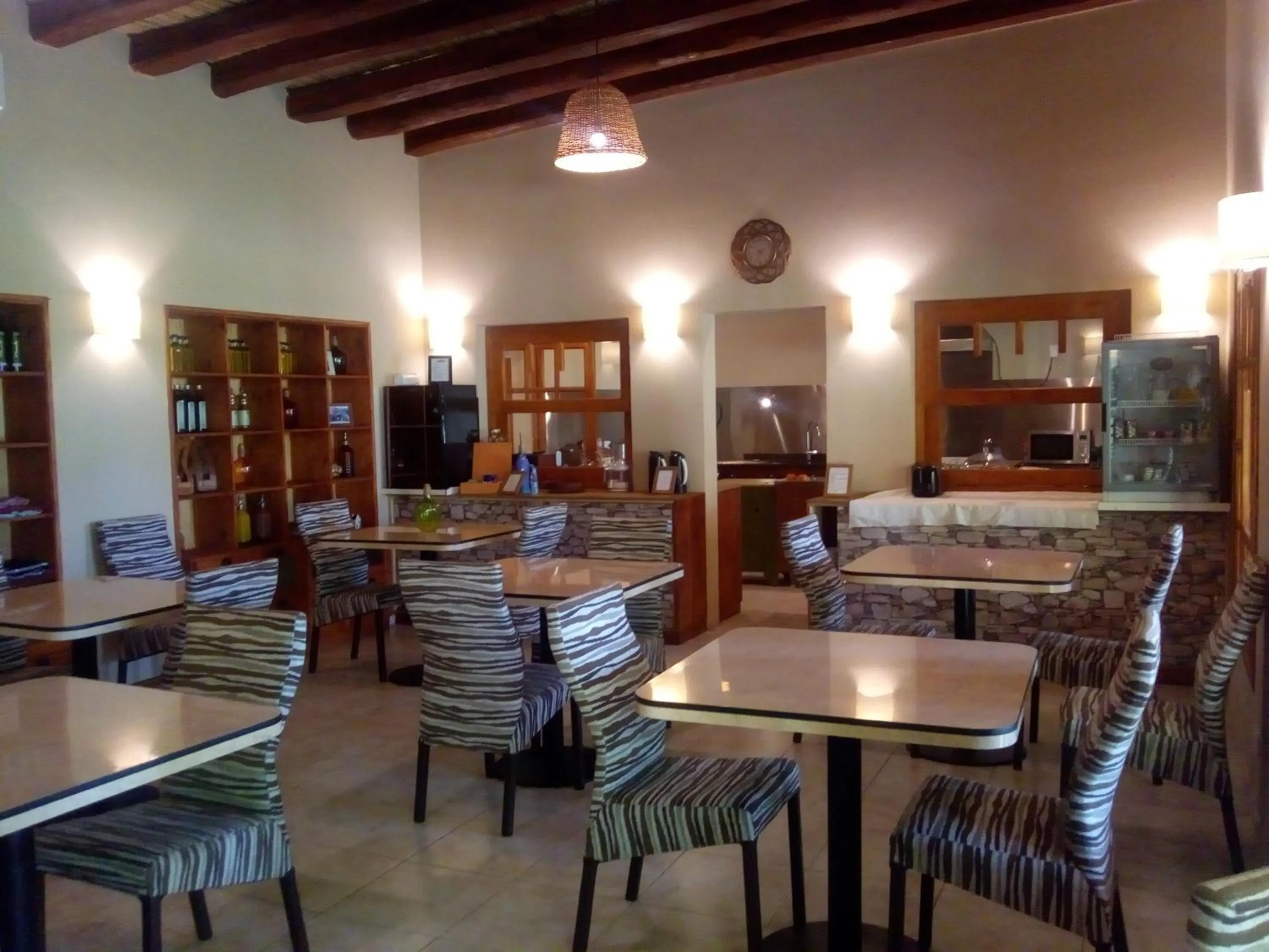 Restaurant/places to eat in Posada Cavieres Wine Farm
