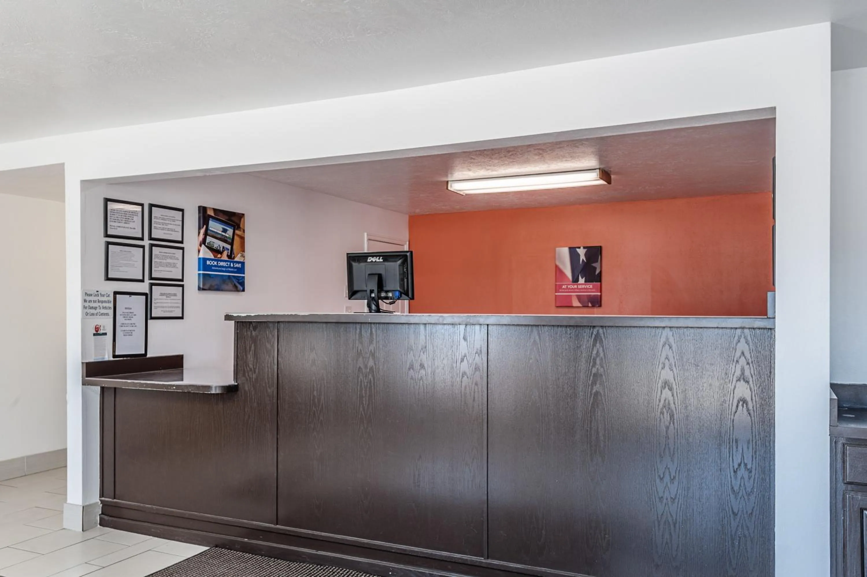 Lobby or reception in Motel 6-Beaver, UT