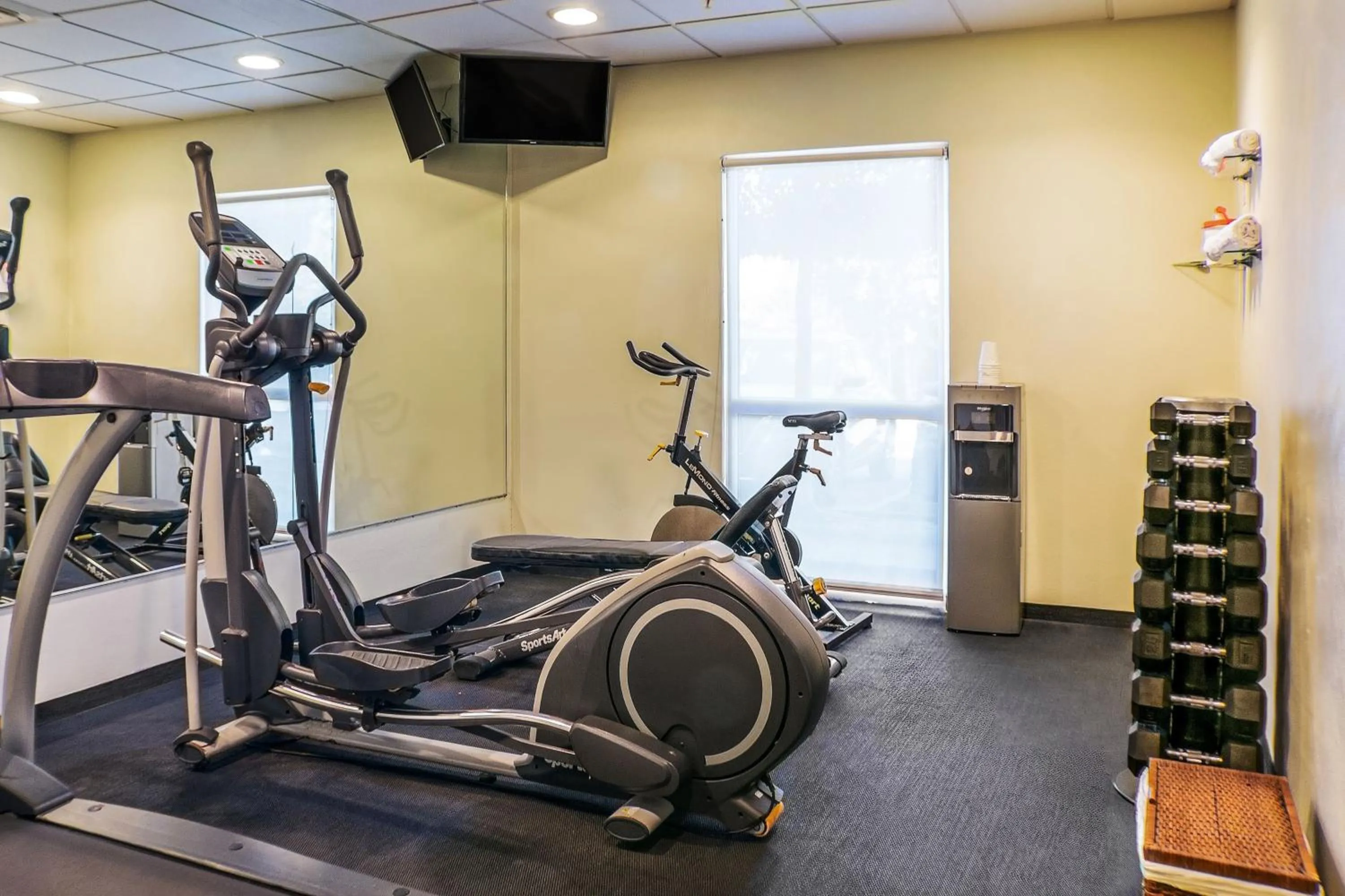 Area and facilities in City Express by Marriott Culiacan