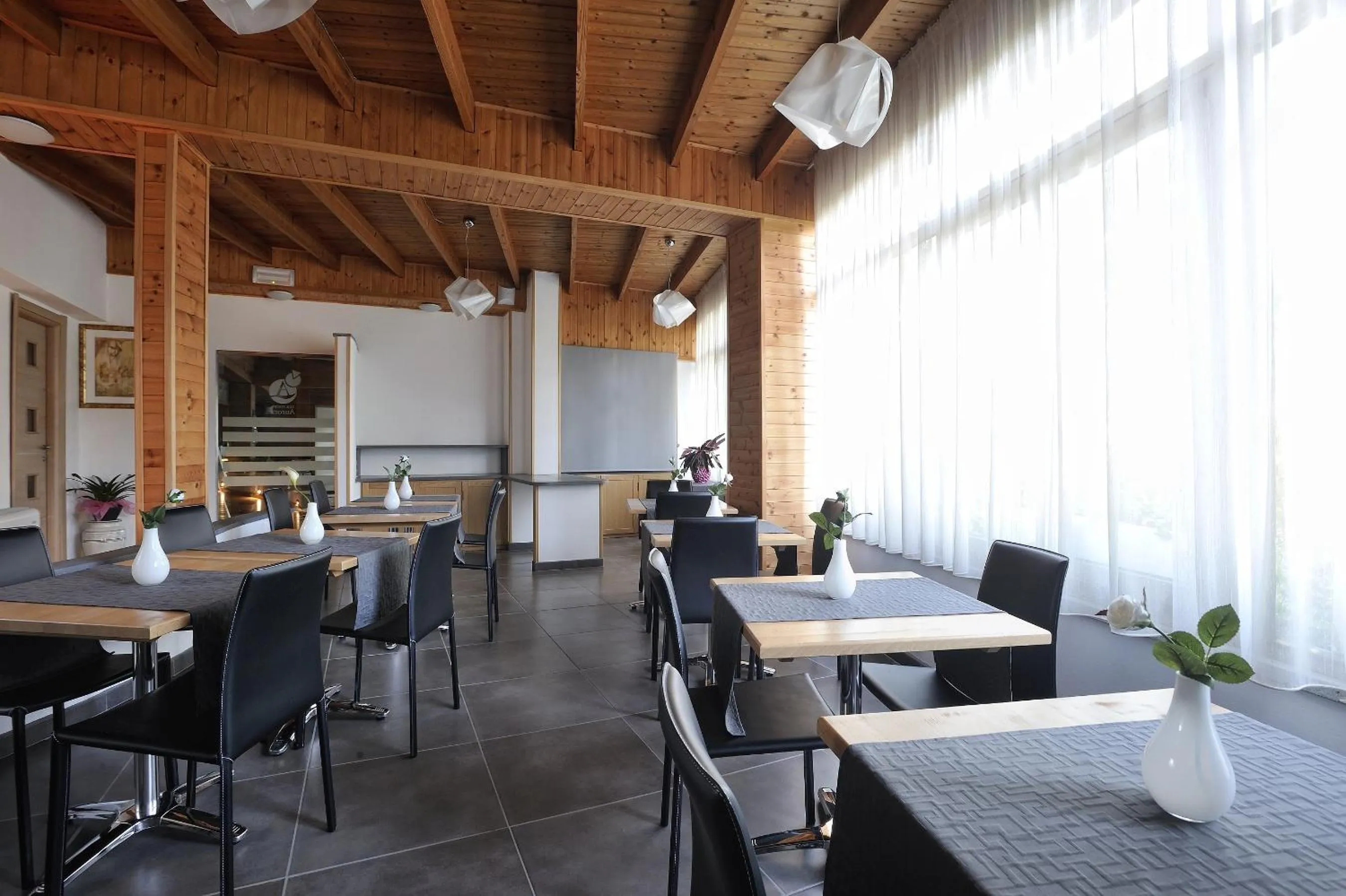 Business facilities in Piccolo Hotel Aurora