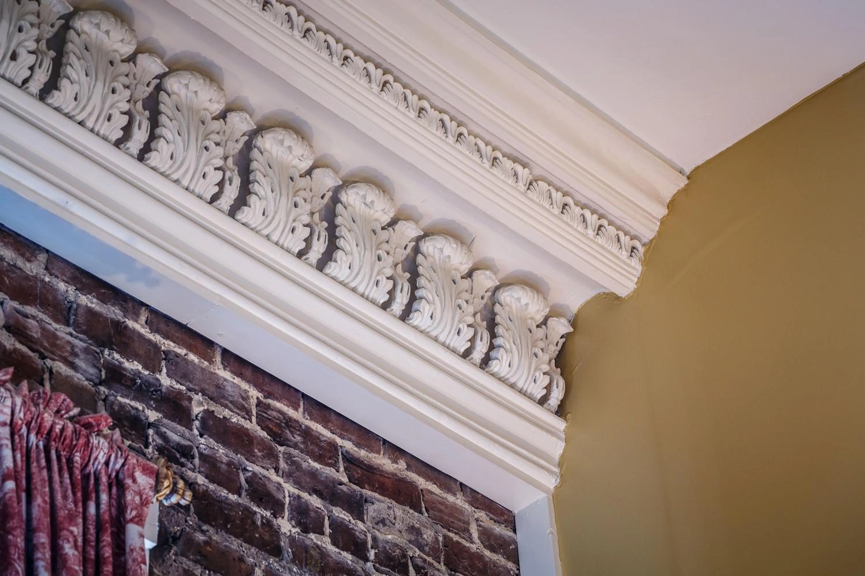 Decorative detail in East Bay Inn, Historic Inns of Savannah Collection
