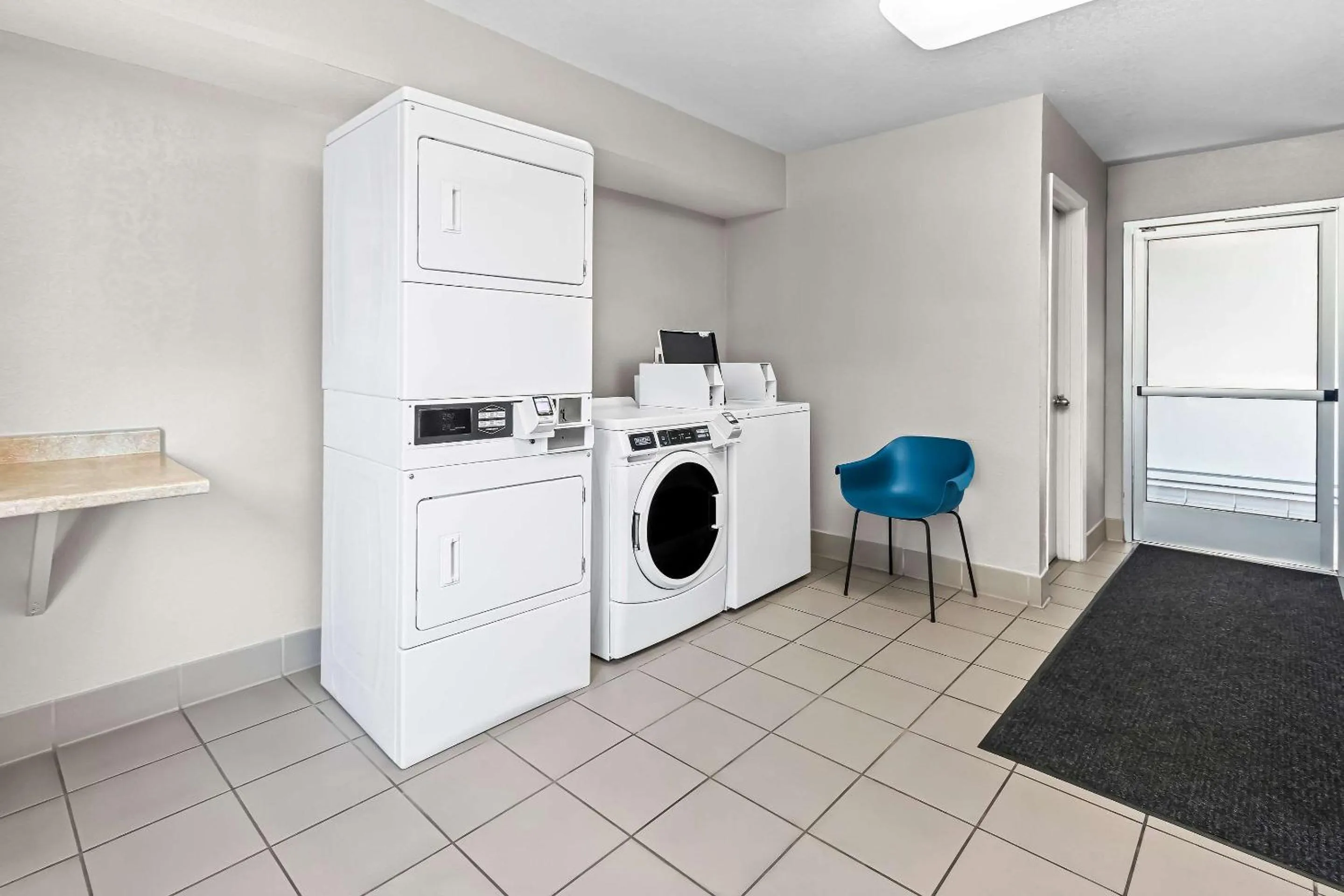 Other in Econo Lodge