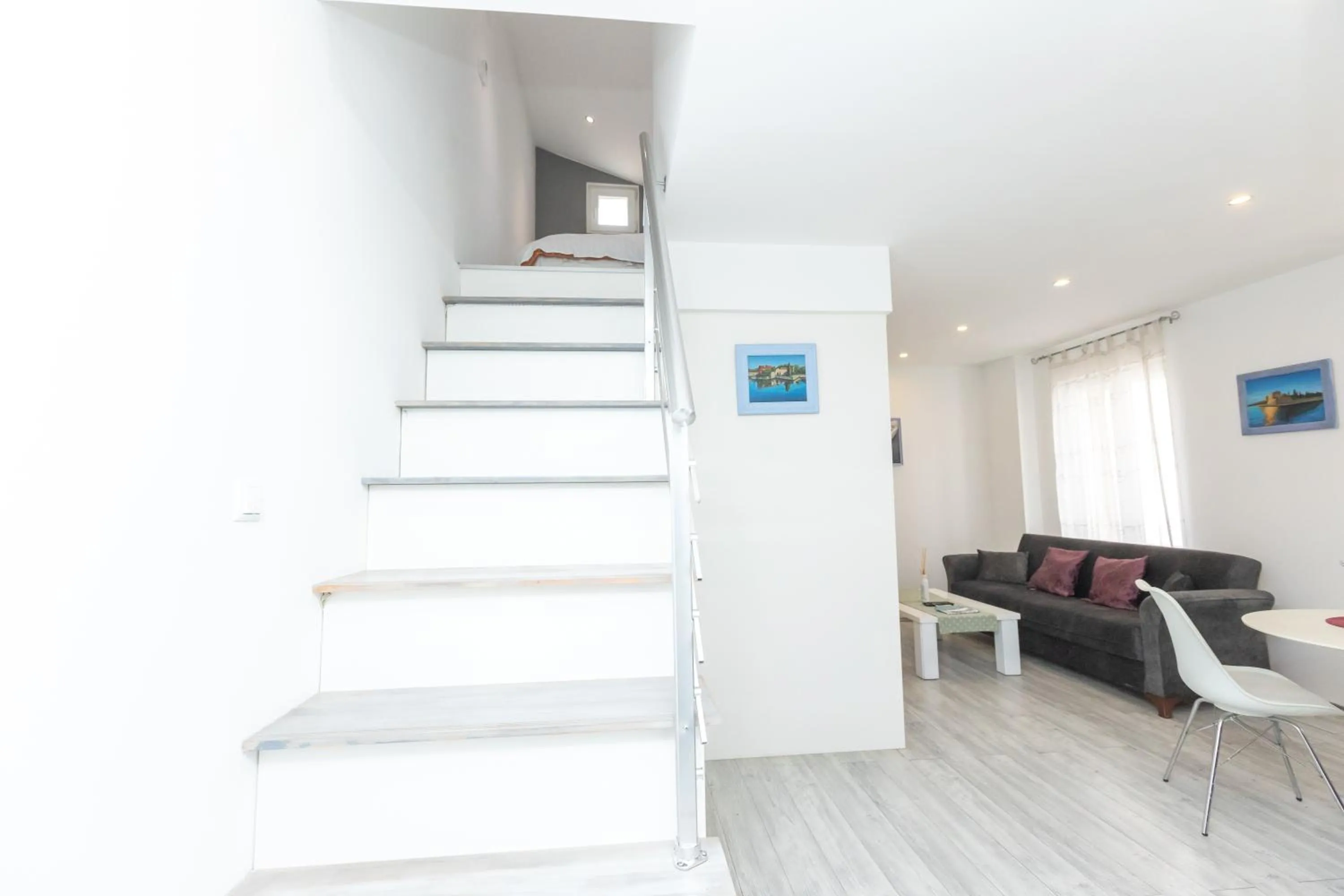 Alpha loft 1BR apartment in center