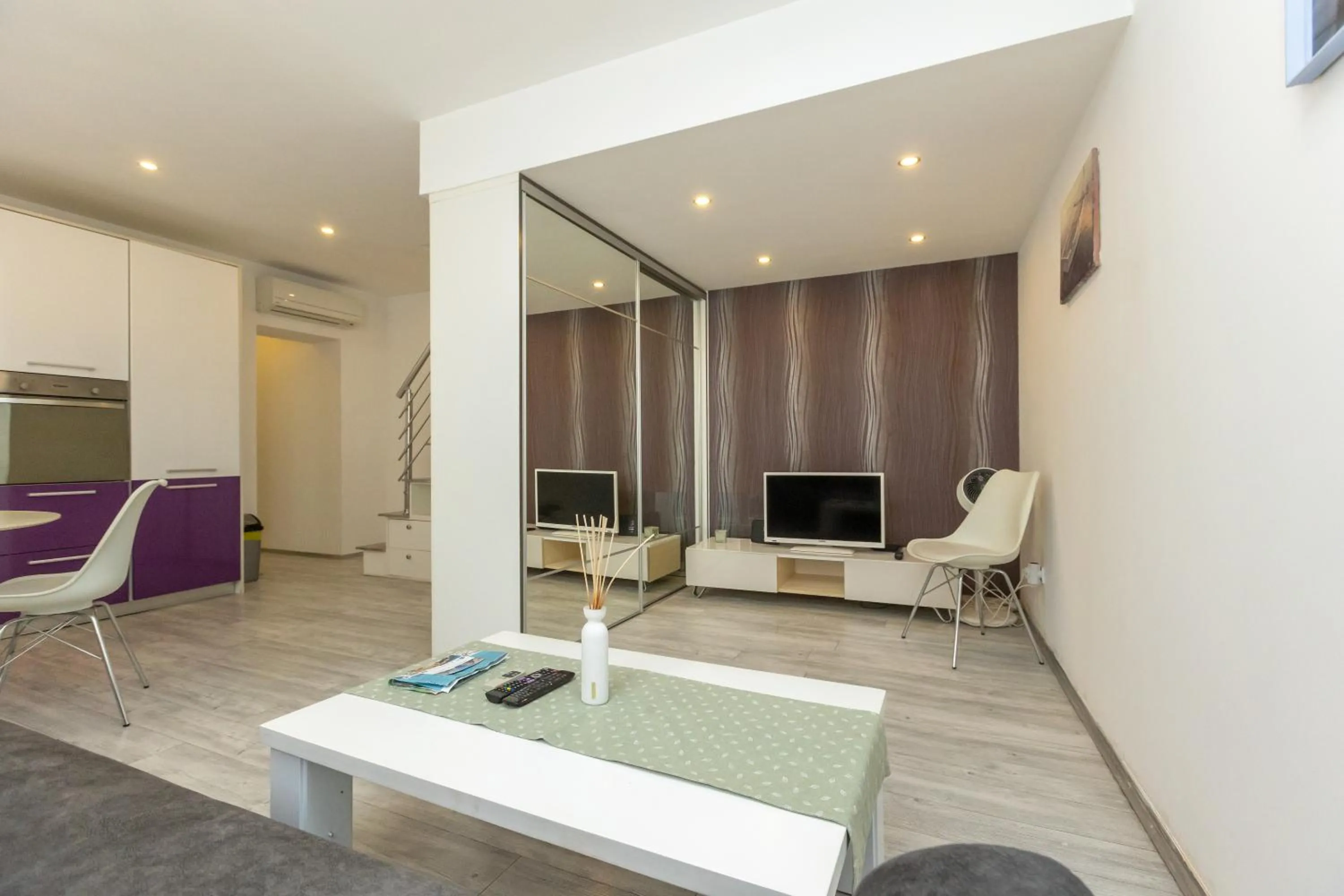 Alpha loft 1BR apartment in center