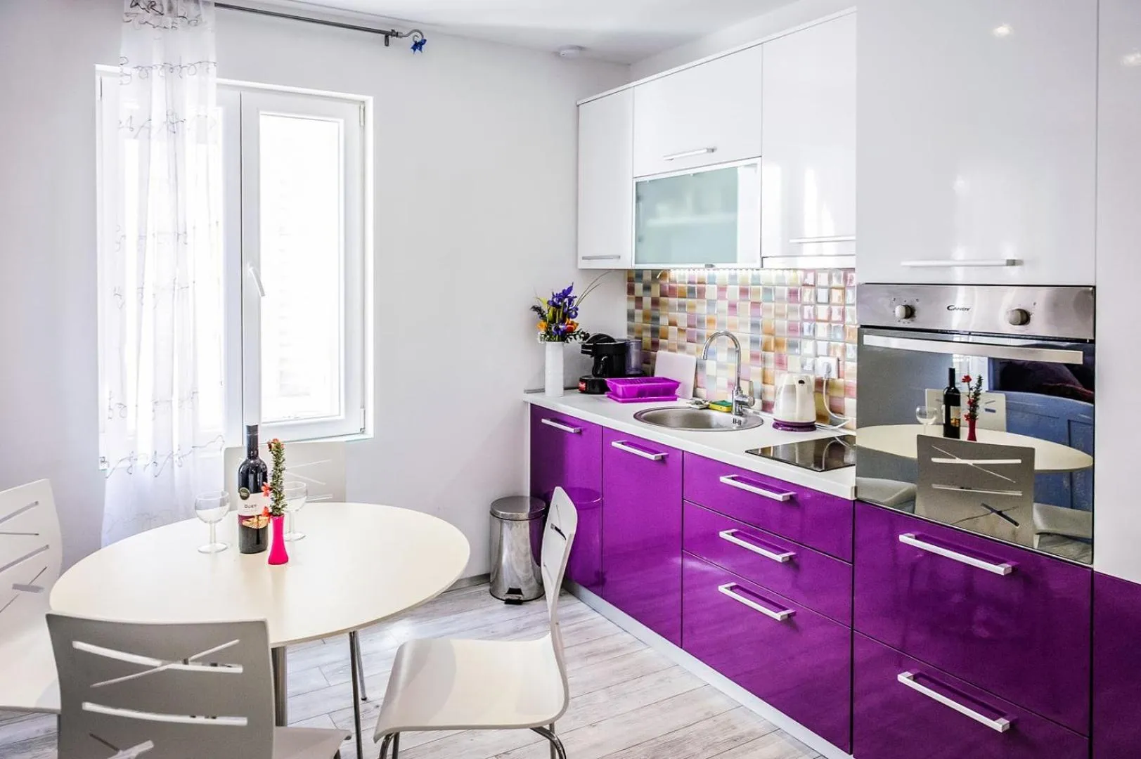 Kitchen or kitchenette in Alpha loft 1BR apartment in center