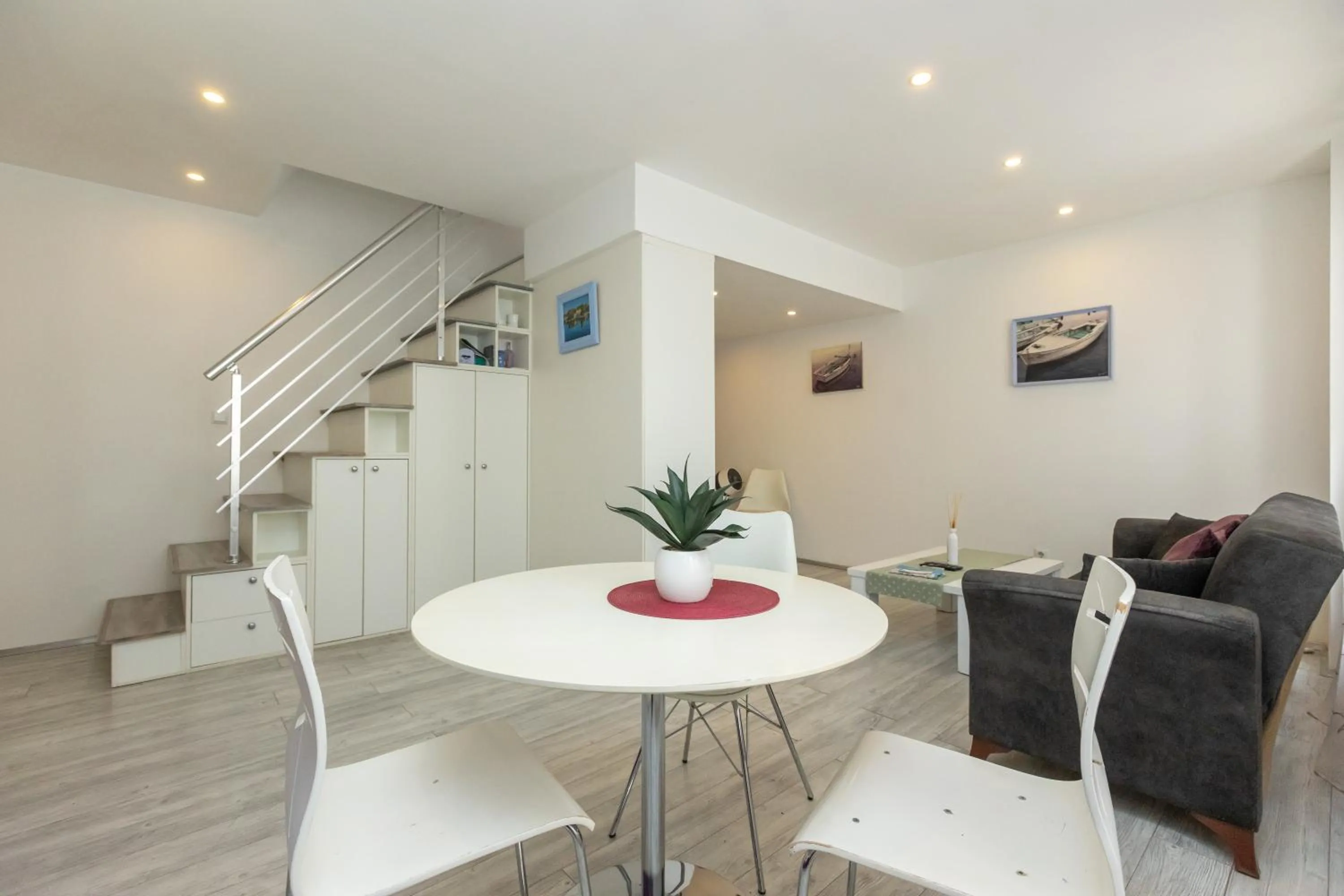Alpha loft 1BR apartment in center