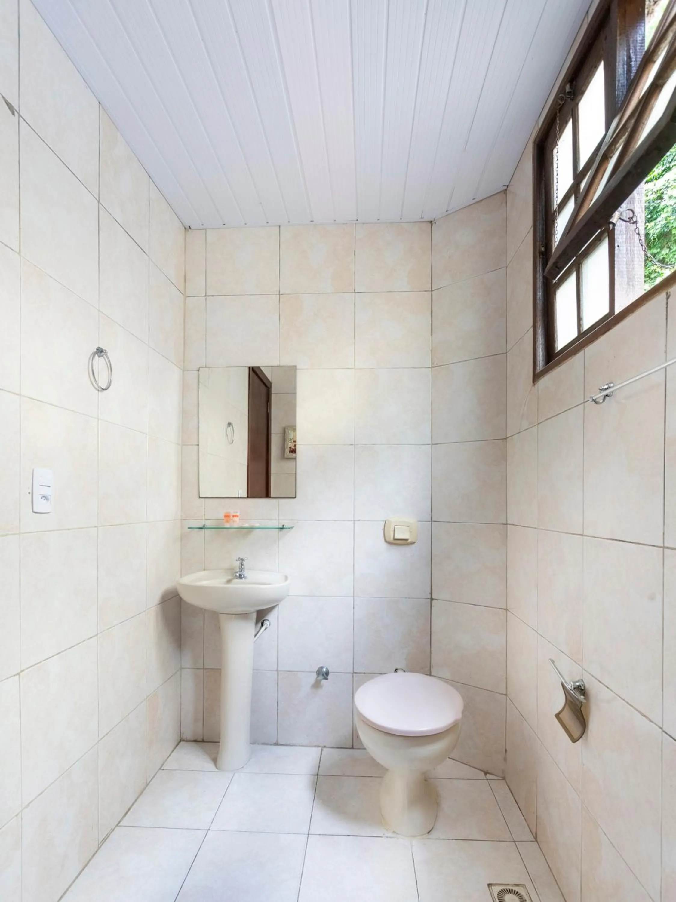 Bathroom in OYO Hotel Recanto Do Alto, Teresópolis