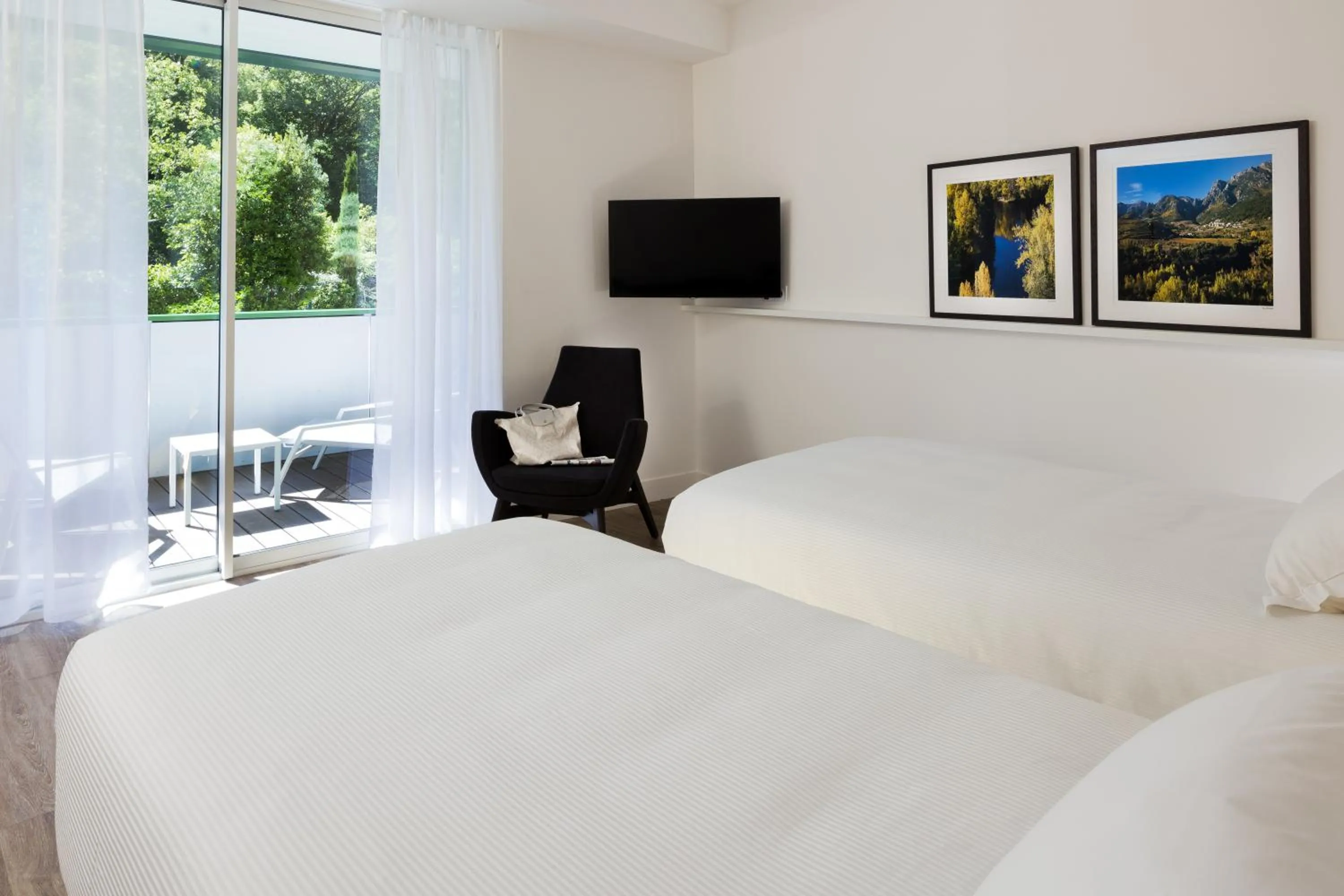 Bedroom in Eau Thermale Avène l'hôtel