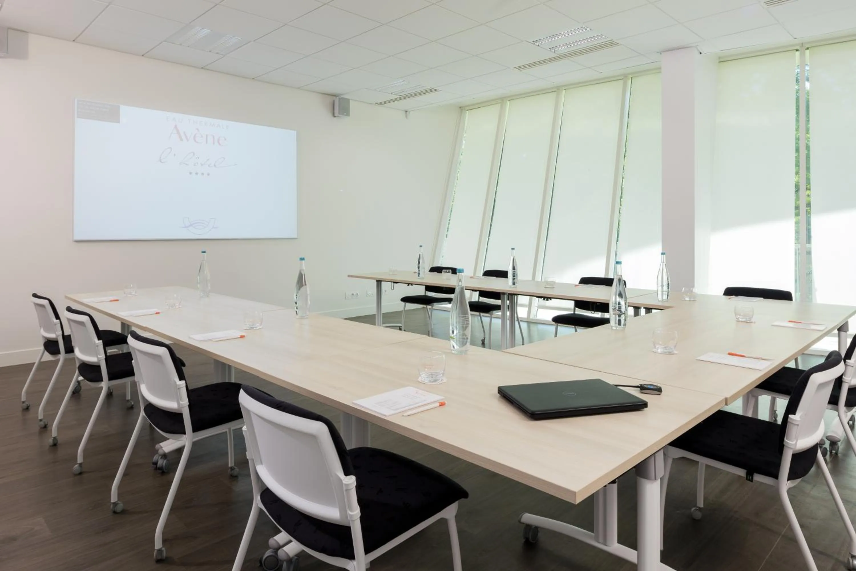 Meeting/conference room in Eau Thermale Avène l'hôtel