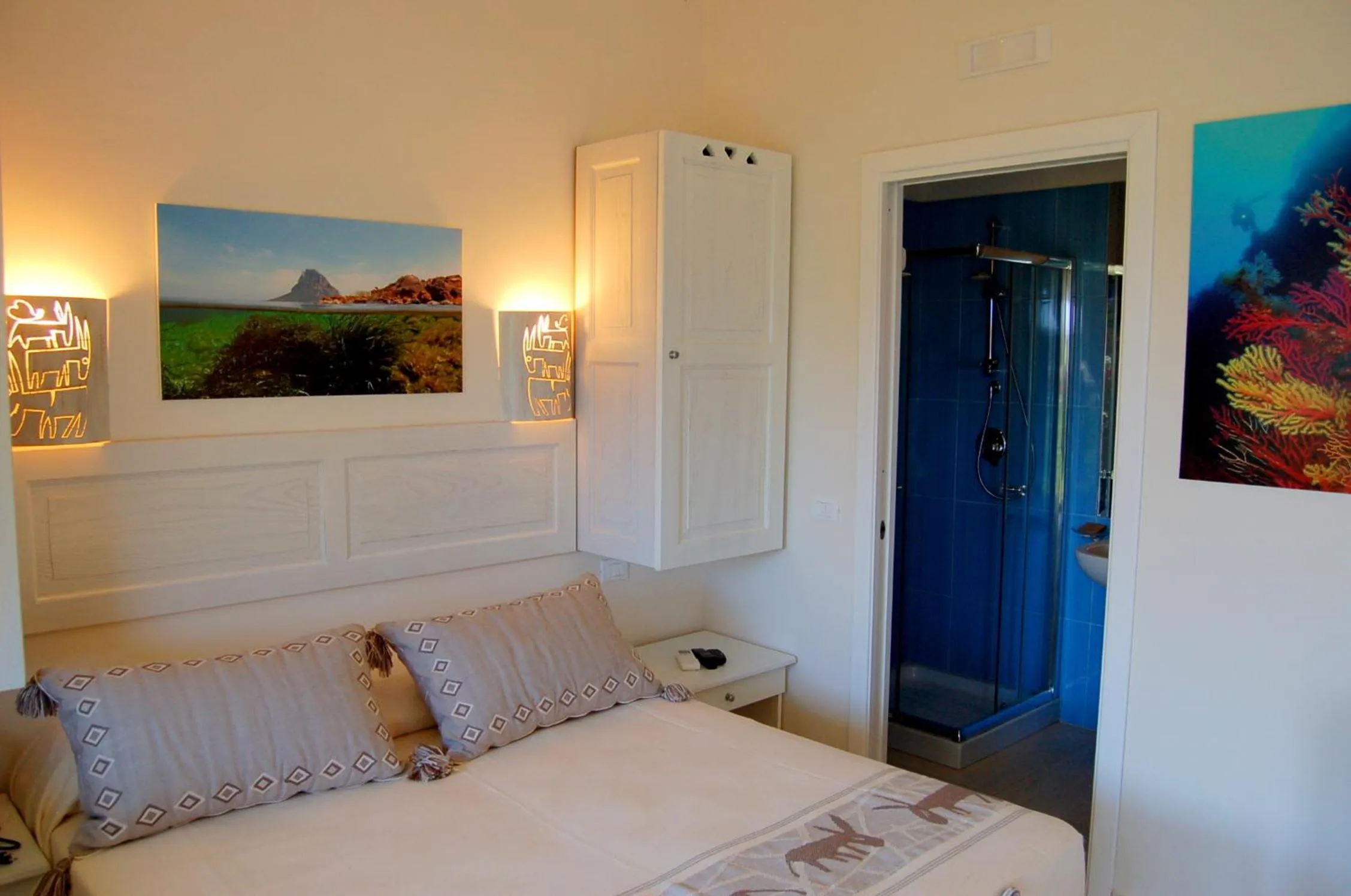 Bedroom, Bed in Hotel Budoni Beach