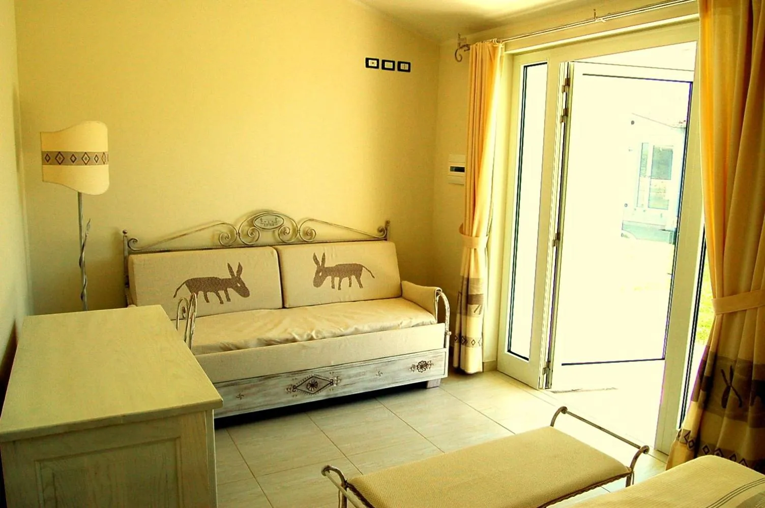 Decorative detail, Bed in Hotel Budoni Beach